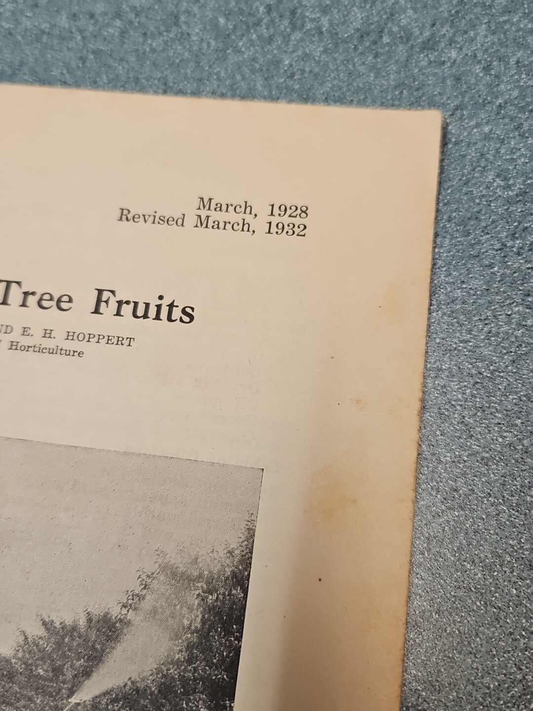 University of Nebraska Booklet Spraying Tree Fruits 1932