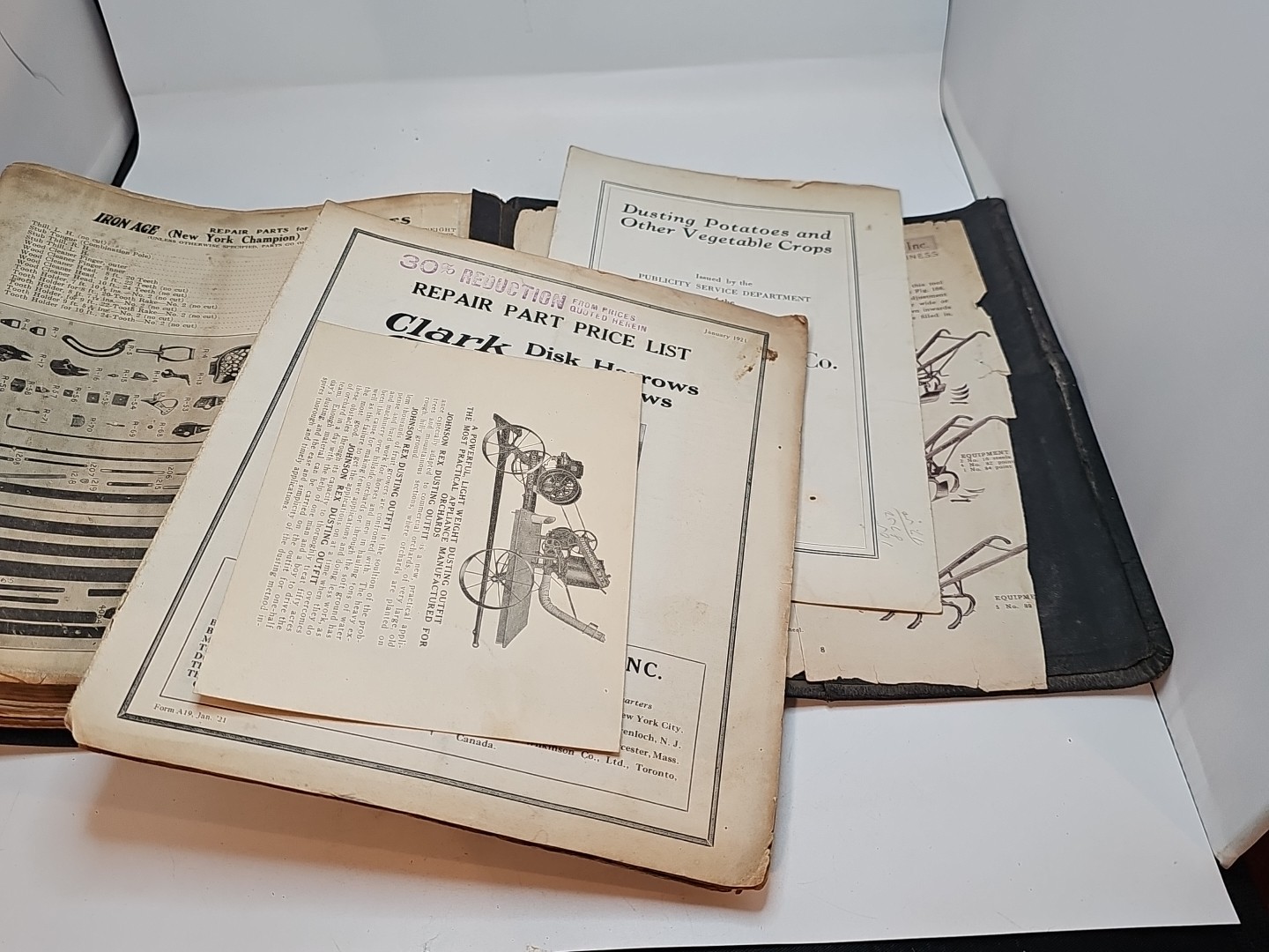 Iron age farm seeder dealer catalog planet jr Grenloch NJ Bateman 1919 20 21