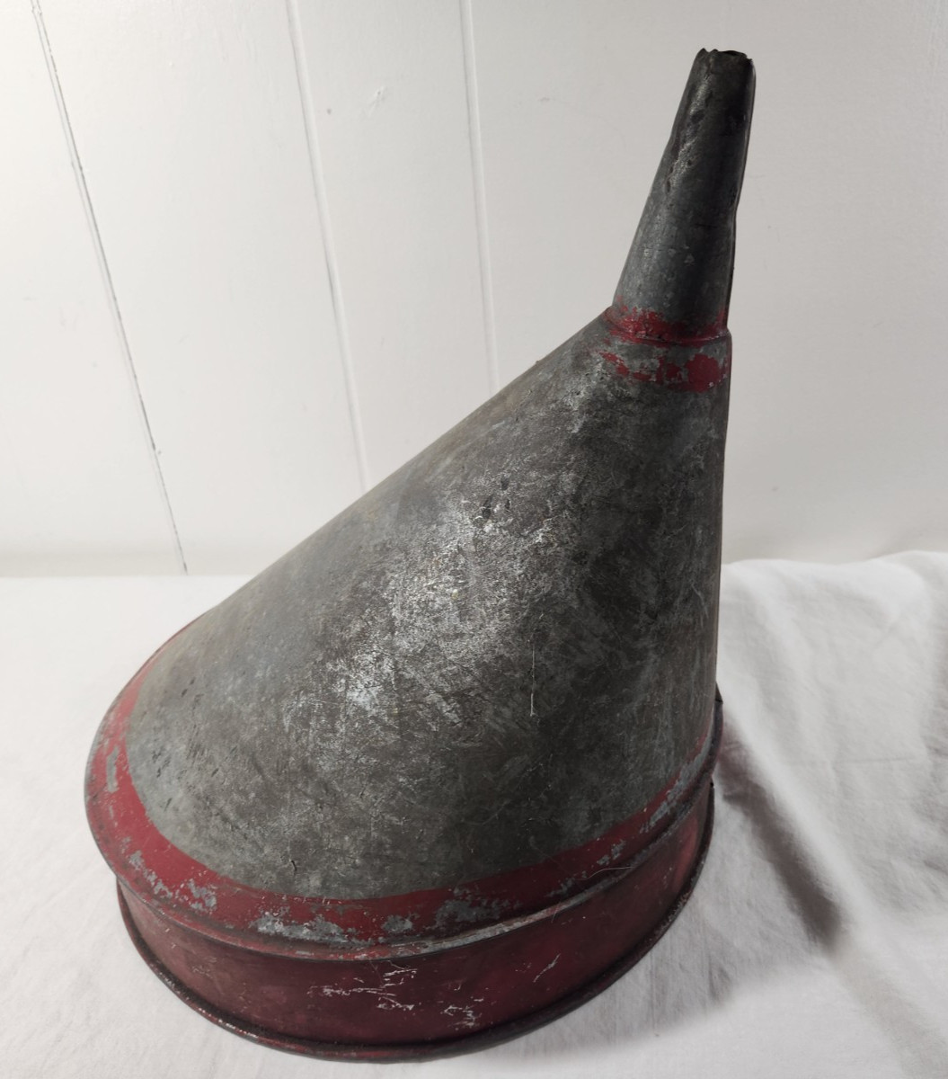 Delphos Funnel Vintage Galvanized Large Metal 14&Prime; Tall 12 1/2&Prime; dia Farm U.S.A.