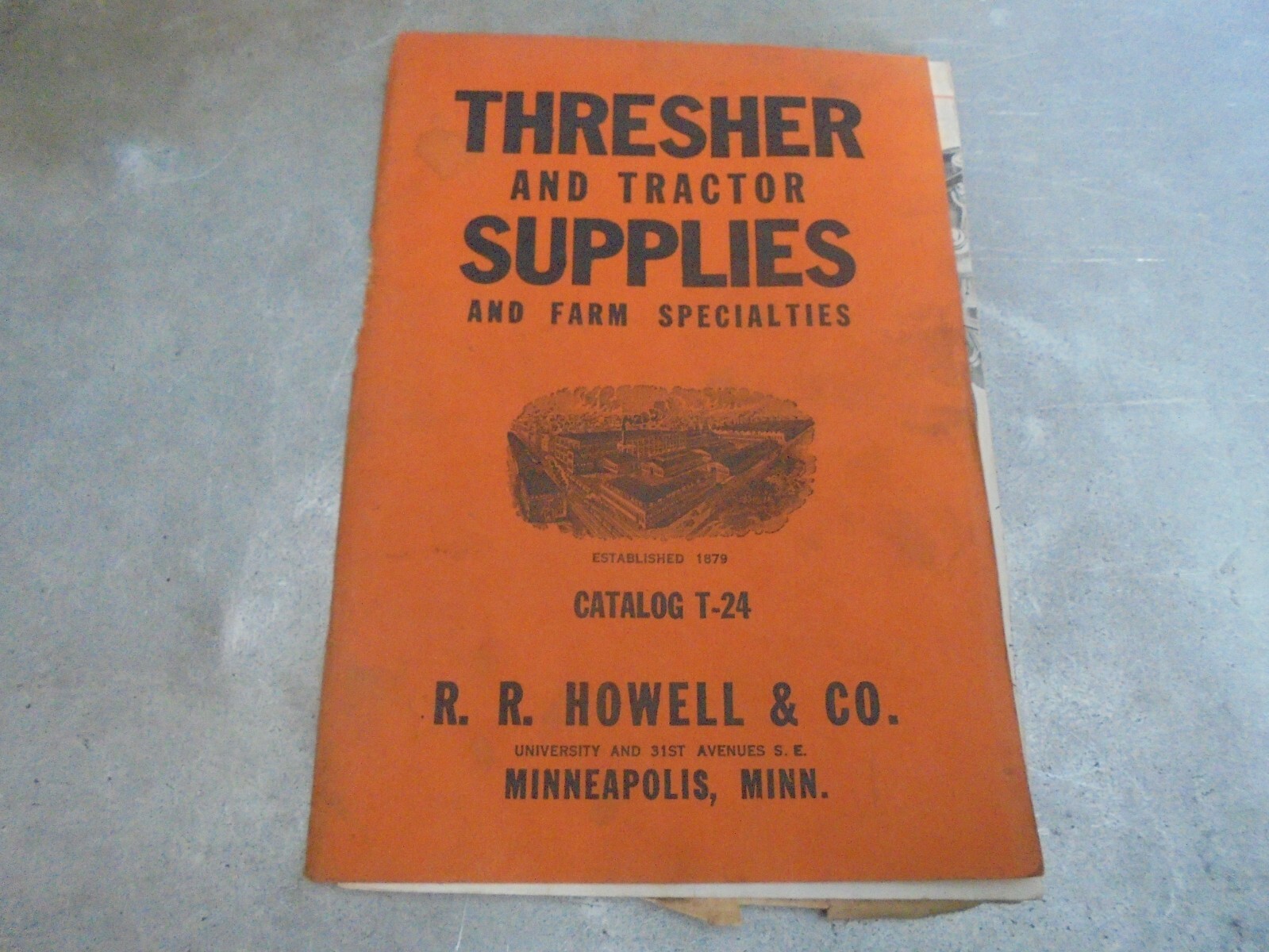 Vintage 1924 R. R. Howell & Co. Thresher & Tracto Supplies & Specialties Catalog