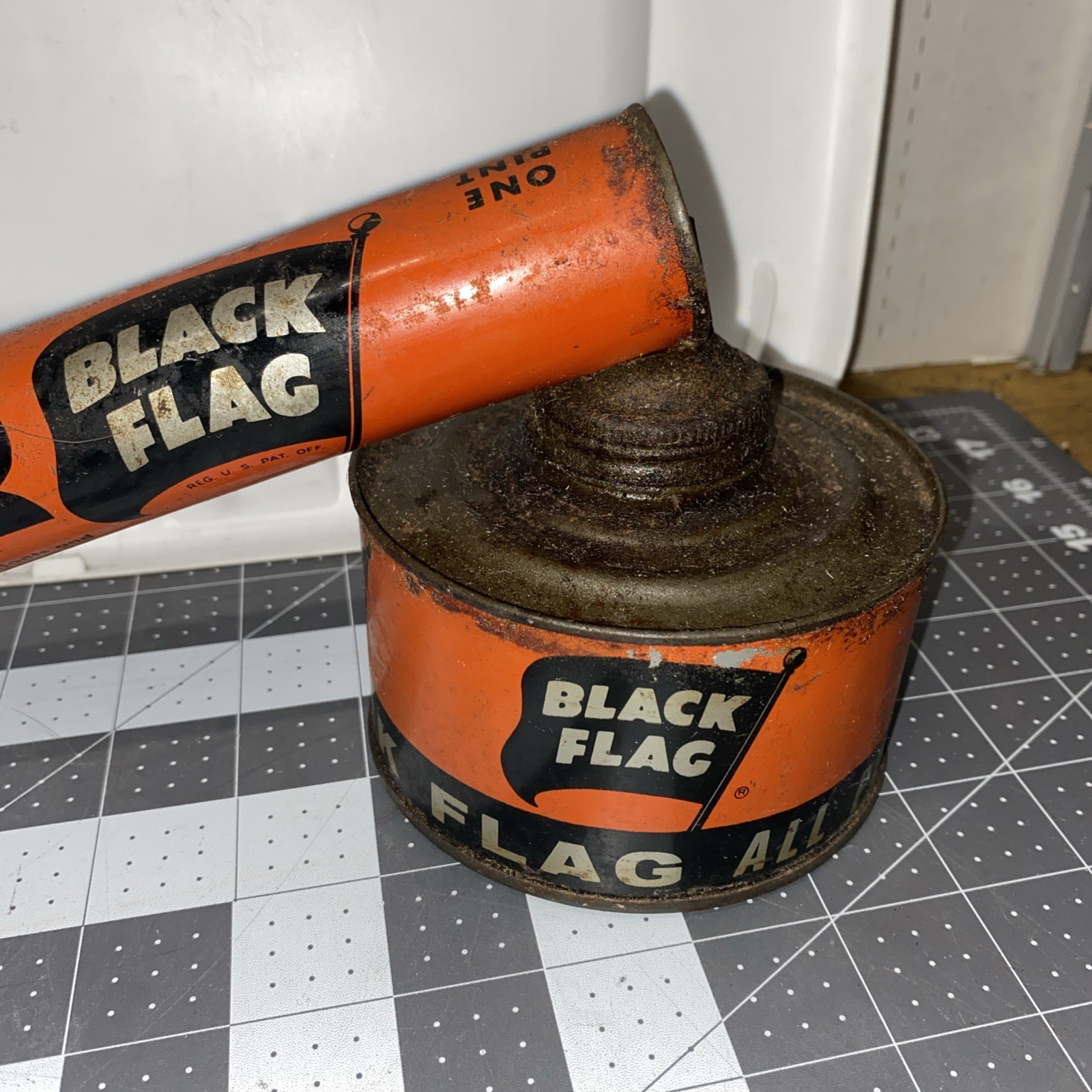 Vintage Black Flag All Purpose Sprayer One Pint