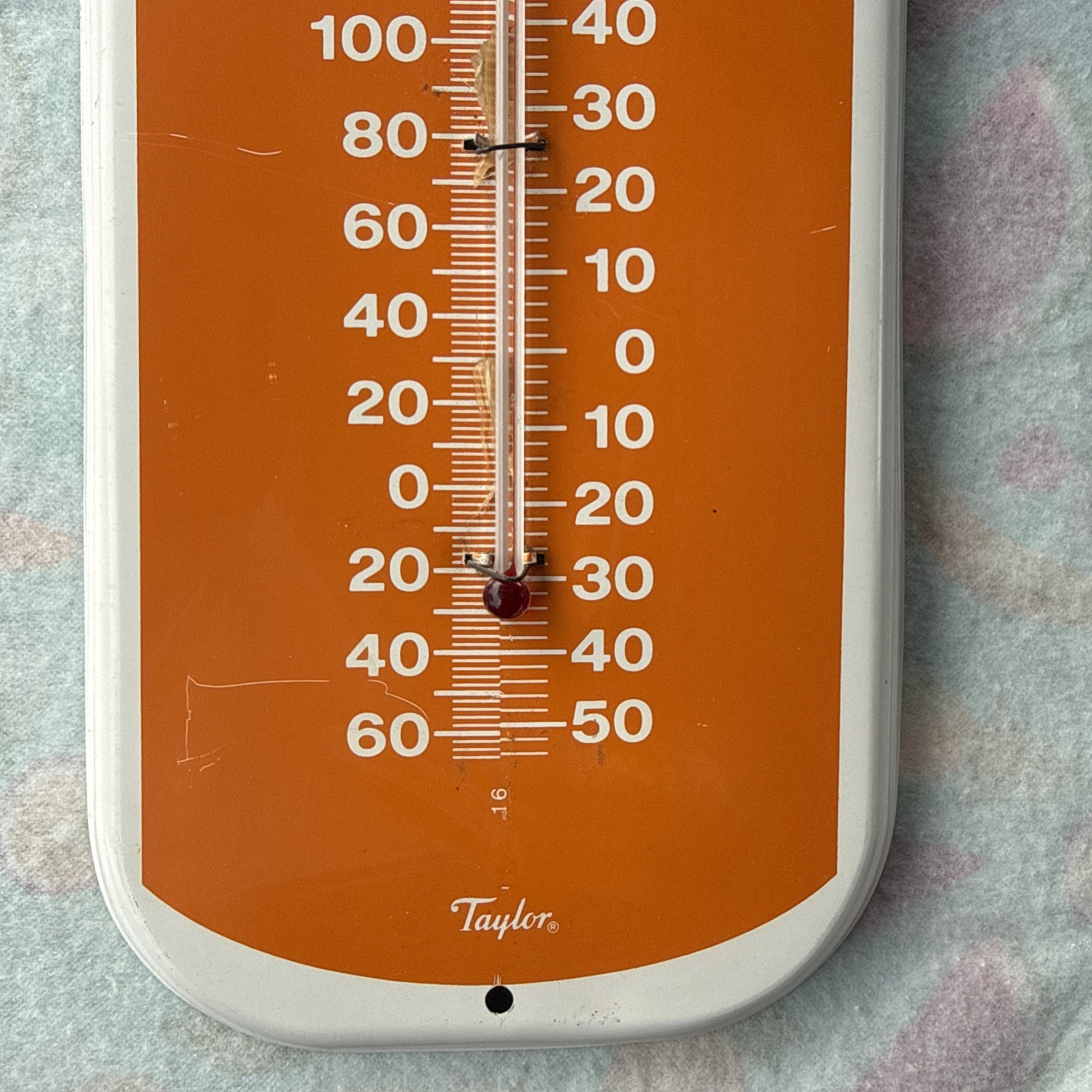 Vintage Pruett’s Pig Powders 16” Metal Taylor Thermometer -Tin Farm Sign!