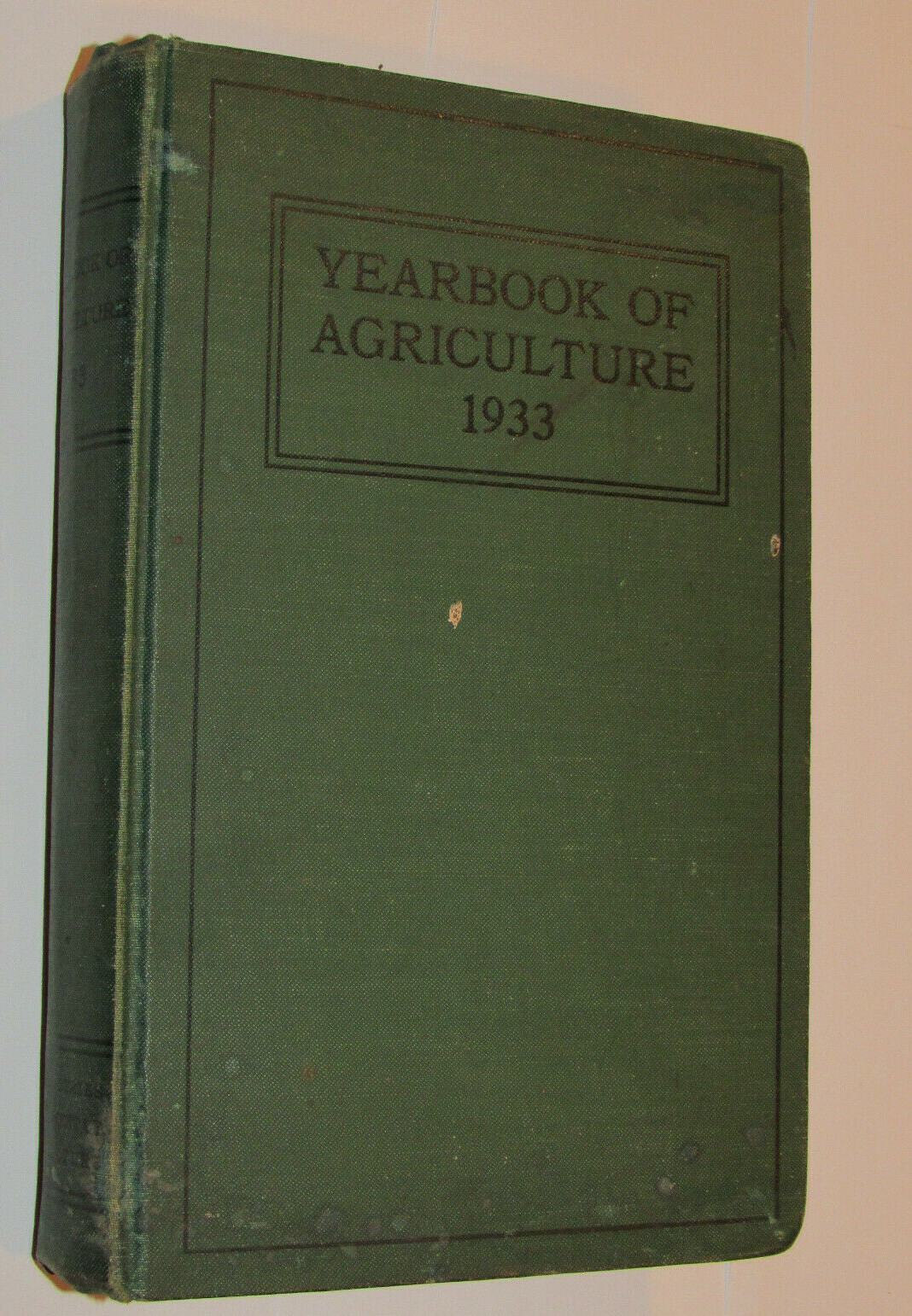 VINTAGE 1933 US DEPARTMENT OF AGRICULTURE YEARBOOK! DEPRESSION! PRICES CRASH!