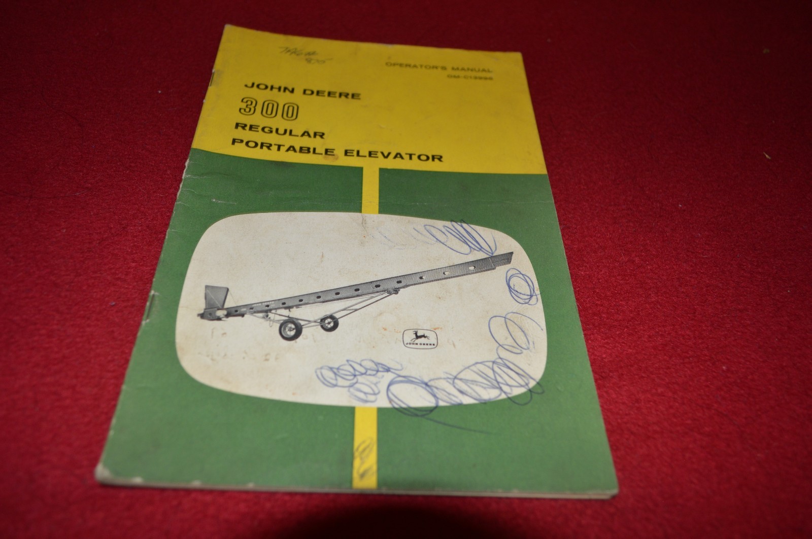John Deere 300 Regular Portable Elevator Operator&rsquo;s Manual DCPA5