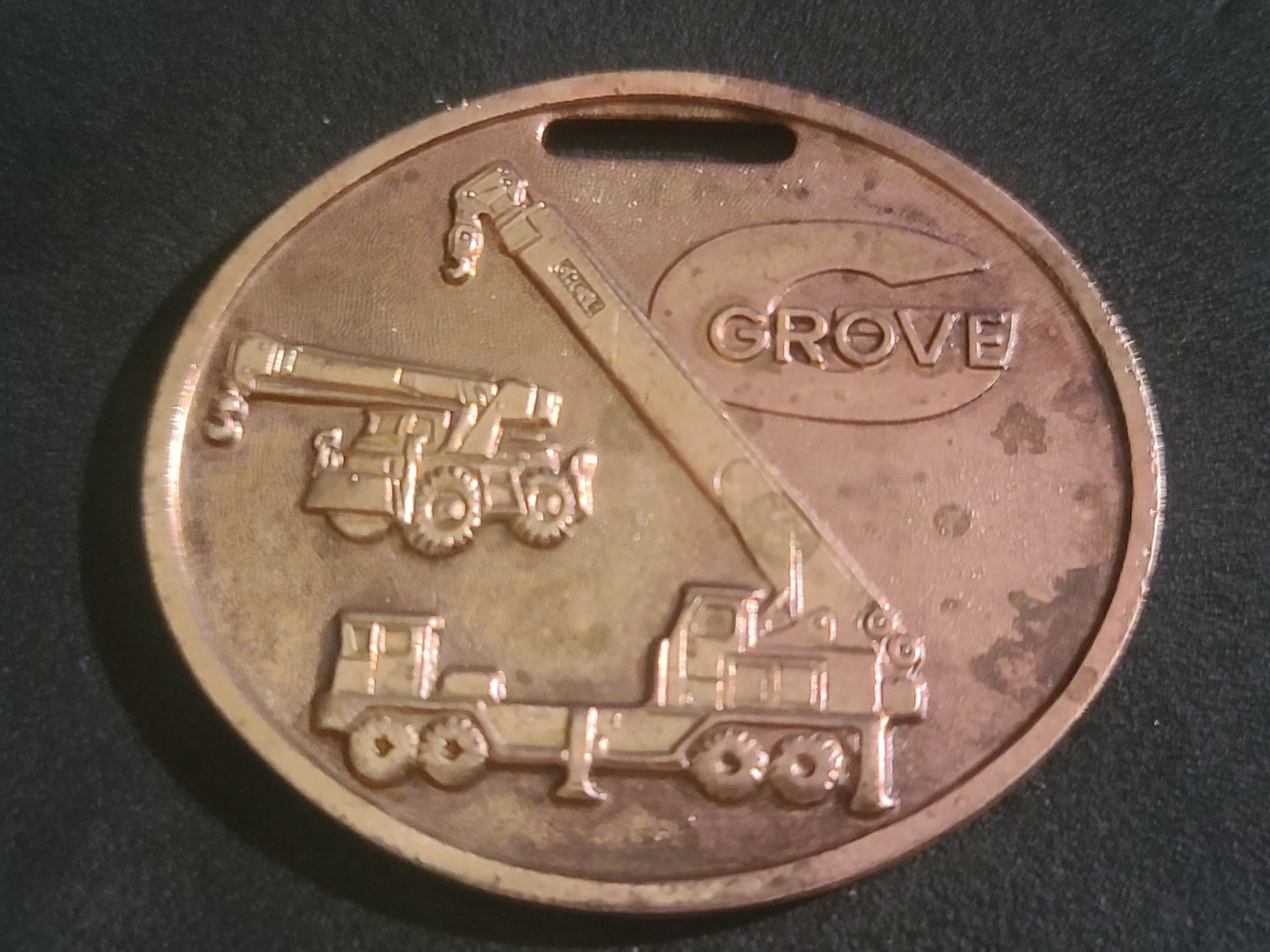 VINTAGE Watch KEY FOB GROVE MANUFACTURING COMPANY CRANE SHADY GROVE PA (A)
