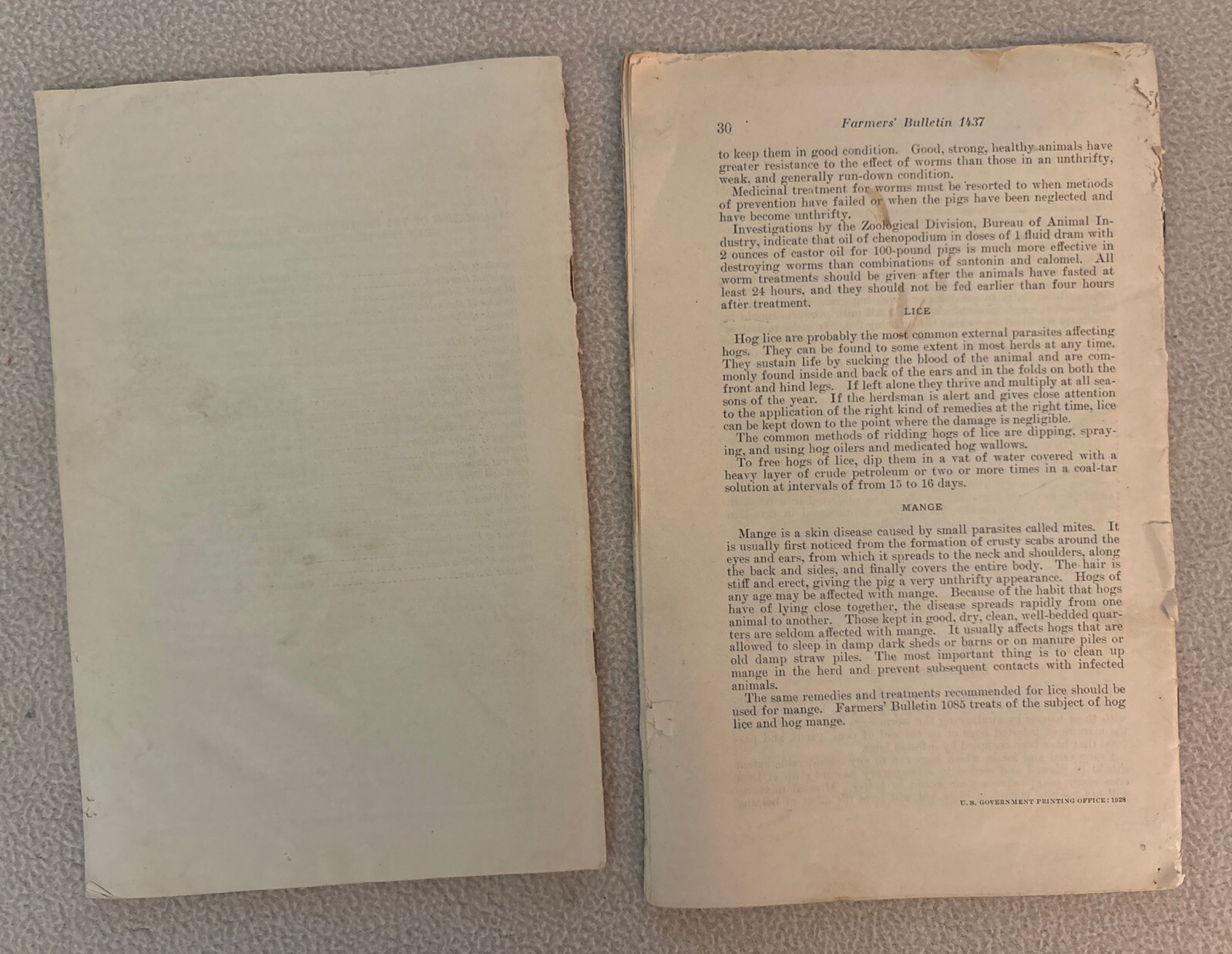 Two U.S.D.A. Famers&rsquo; Bulletins Marketing Poultry 1931 & Swine Production 1928