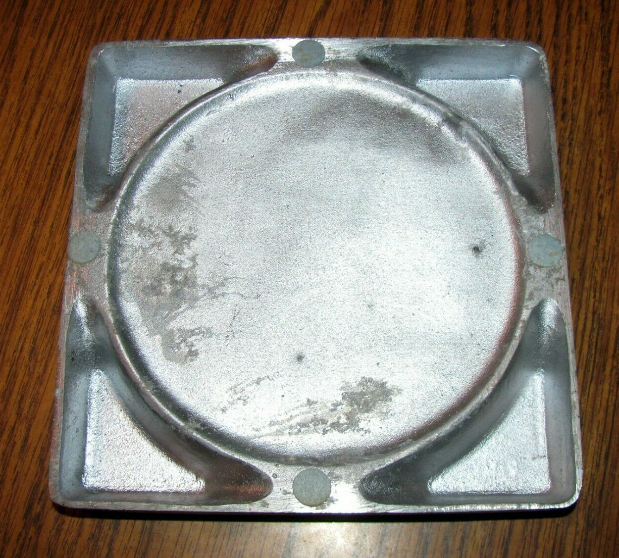*Hesston NFR Rodeo ALL AROUND COWBOY 1982 Collectible Ashtray Calf Roping Bronc
