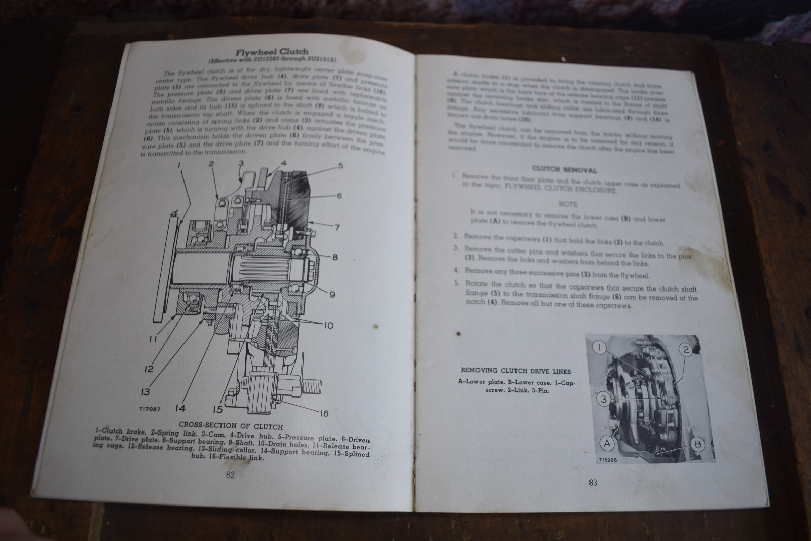 1950s Caterpillar Servicemen&rsquo;s Reference Book for D8 Tractor Repair Manual