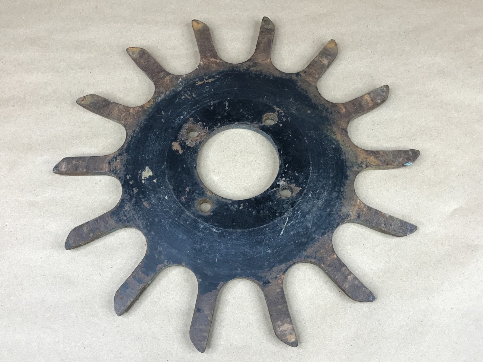 Martin Left 13&Prime; Spike Wheel 14-Teeth (TW3813-L4)