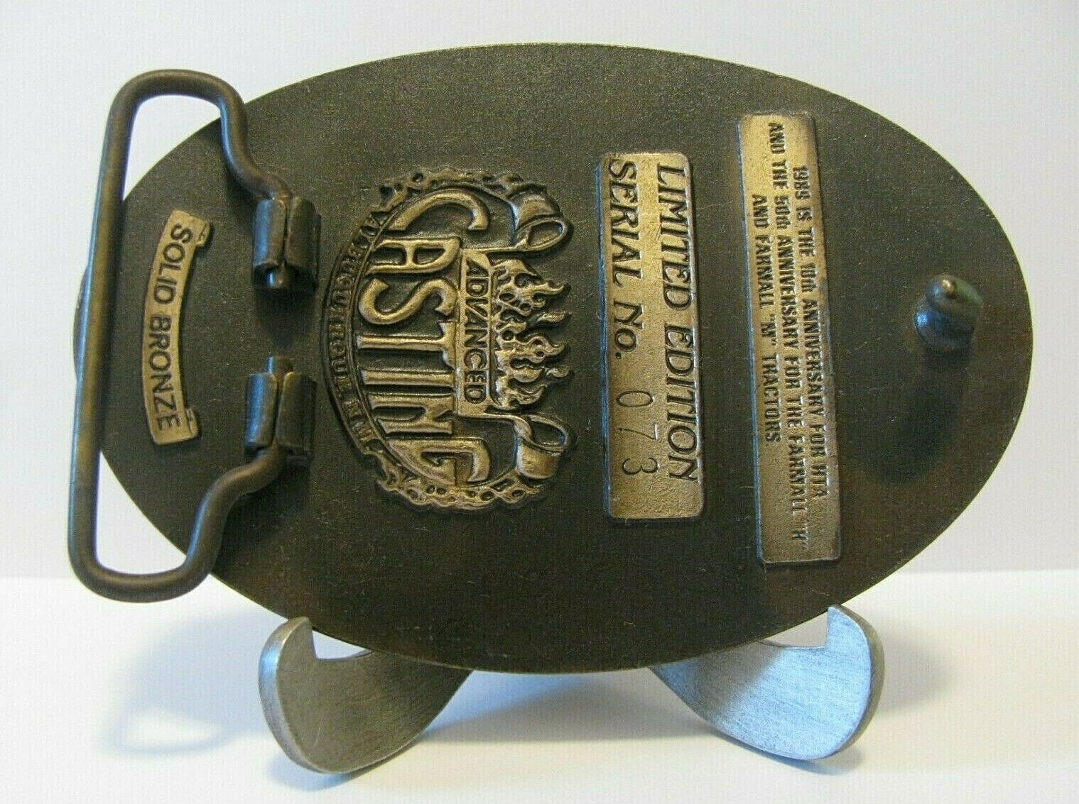 1989 HEATWOLE Threshing Association IH FARMALL H M Tractor Bronze Belt Buckle 73
