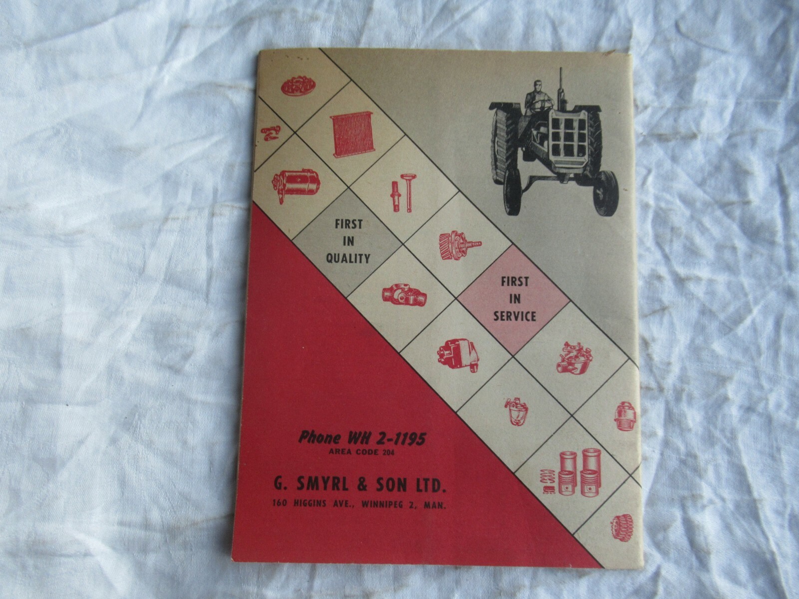 1967 Tractor supply catalog brochure Oliver 66 88 John Deere D 520 Cockshutt 30