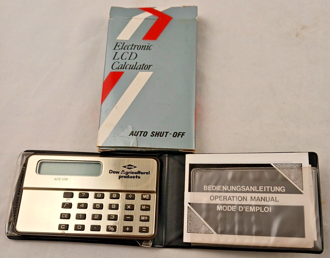 Vintage DOW Chemical Agricultural Products Auto Shut-Off LCD Pocket Calculator