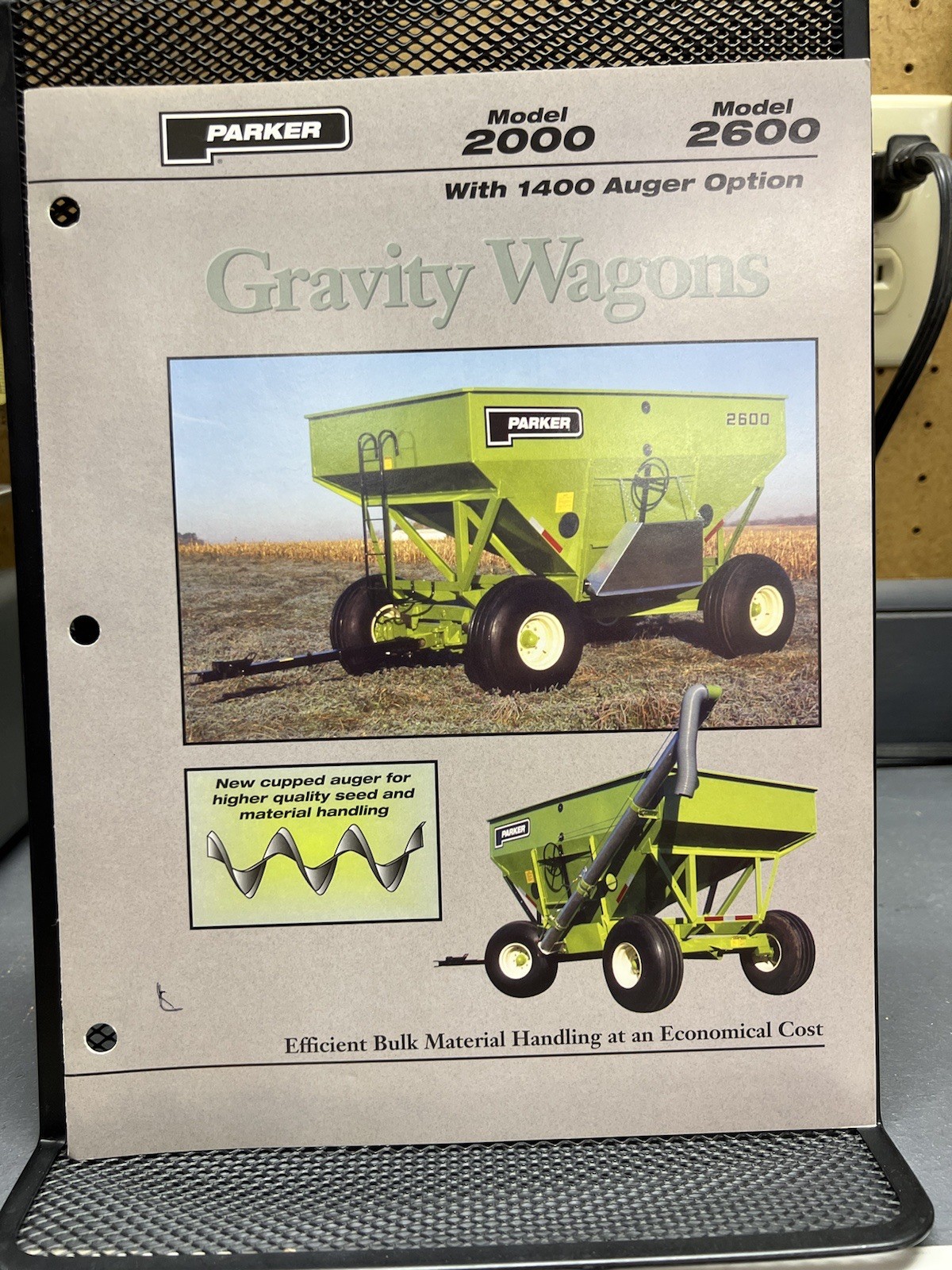 1995 Parker Industries Grain Wagon Brochure Jefferson IA Grain Chariots