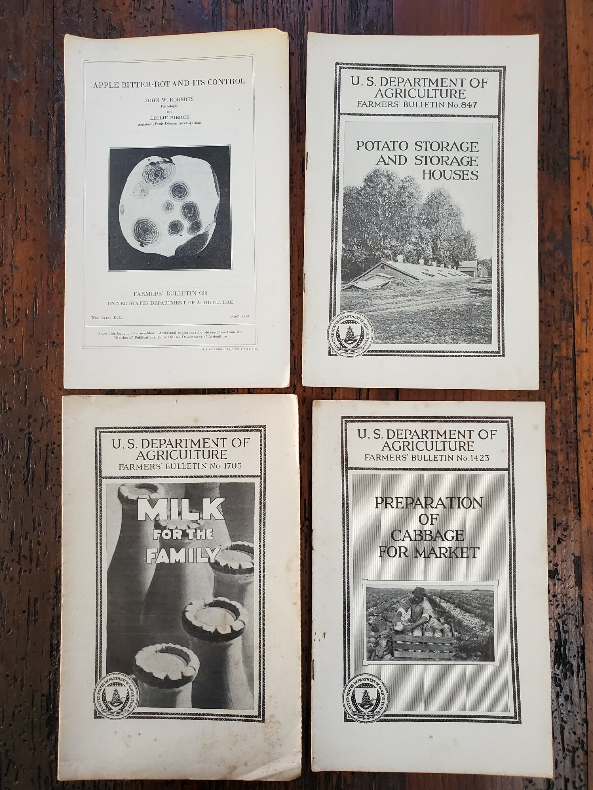 US Vintage Department of Agriculture Farmers Bulletin Lot of 4 Different (DA2)