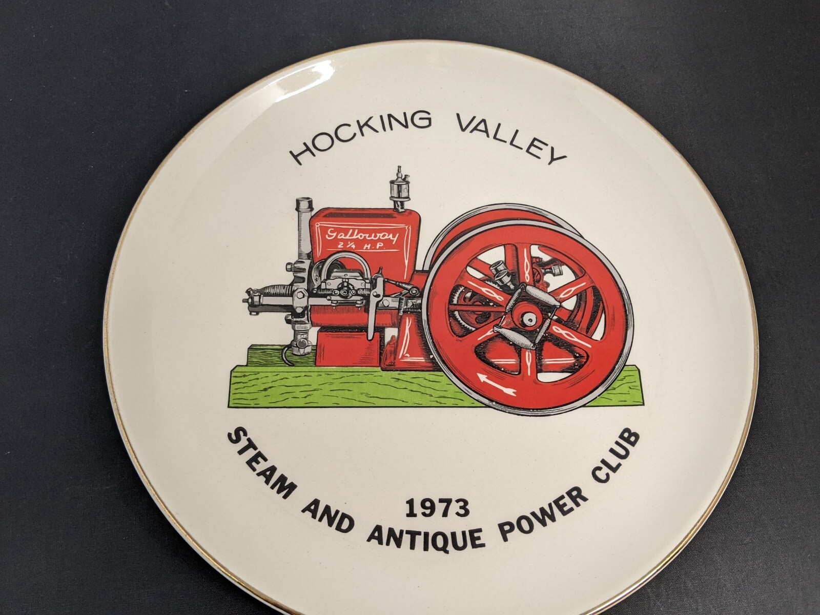 Vintage Hocking Valley Steam & Antique Power Club Plate 1973