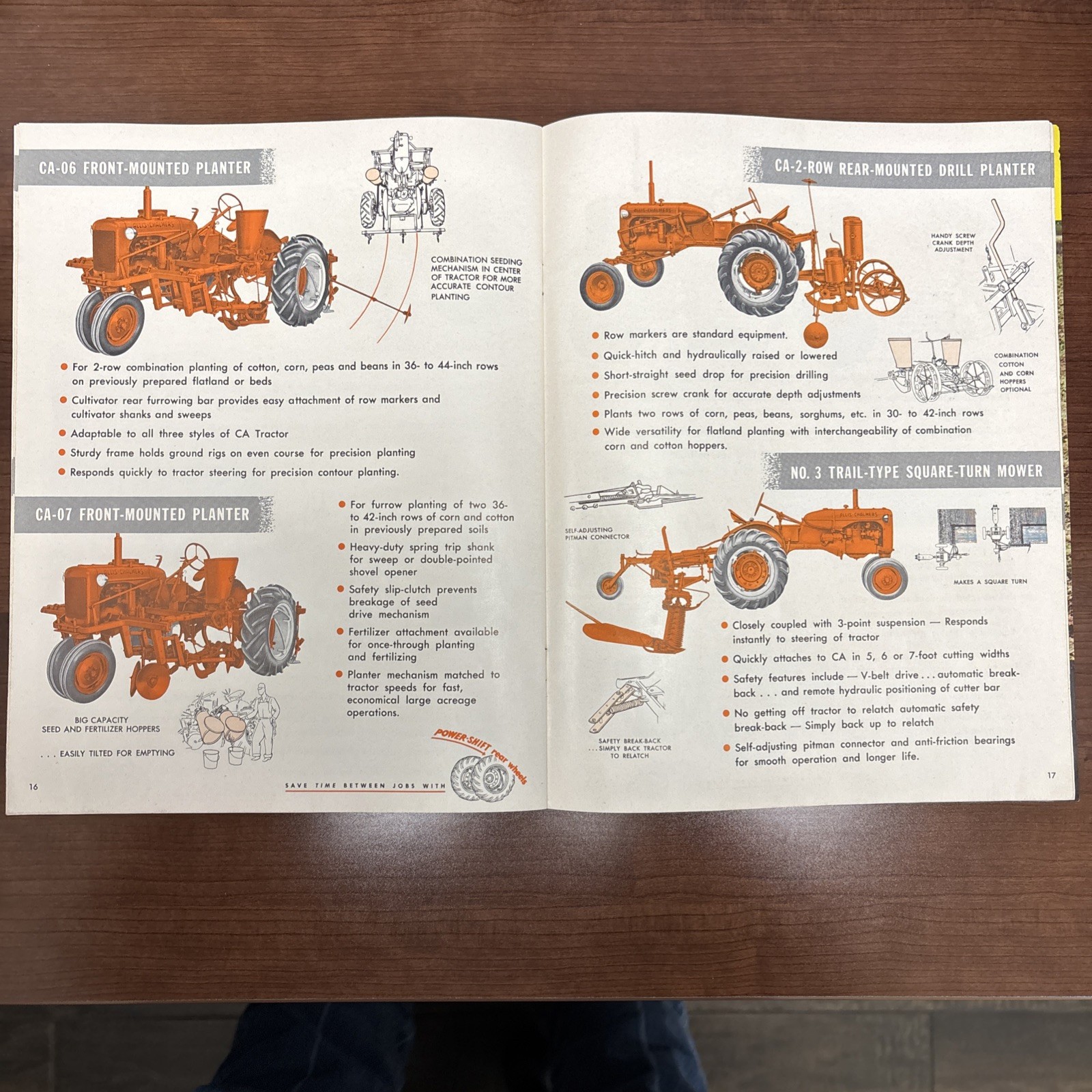 ALLIS CHALMERS BUYER’S GUIDE BETTER LIVING, BETTER FARMING 1950’S SALES BROCHURE