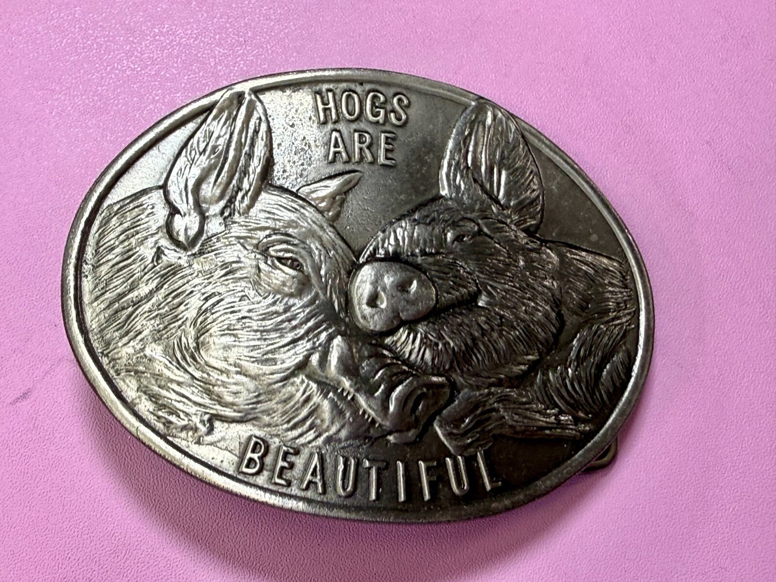 HOGS ARE BEAUTIFUL National Pork Producers Council VTG 1975 Lewis Belt Buckle