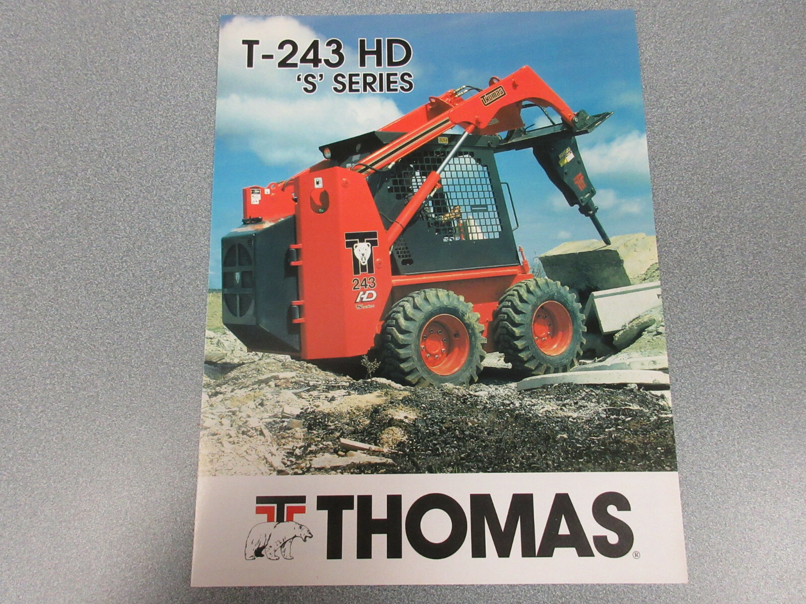 Thomas T-243 Skid Steer Loader Brochure 4 pages