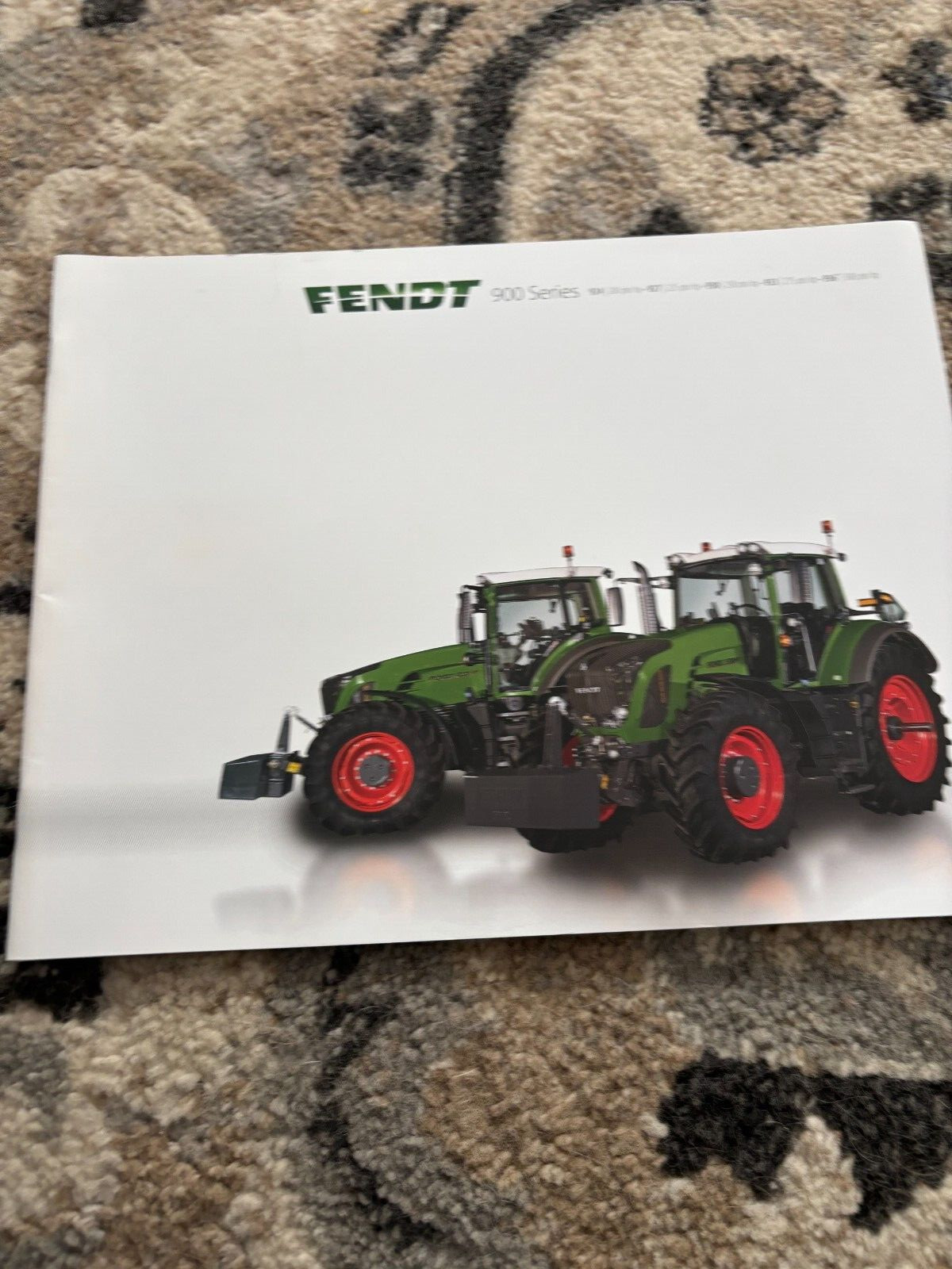 Fendt 924 927 930 933 936 Tractor Brochure FCCA25