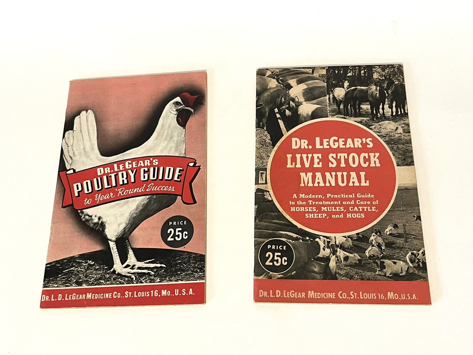Dr. LeGear&rsquo;s Booklet Poultry Guide Live Stock Manual Horses Sheep 1940&rsquo;s LOT 2