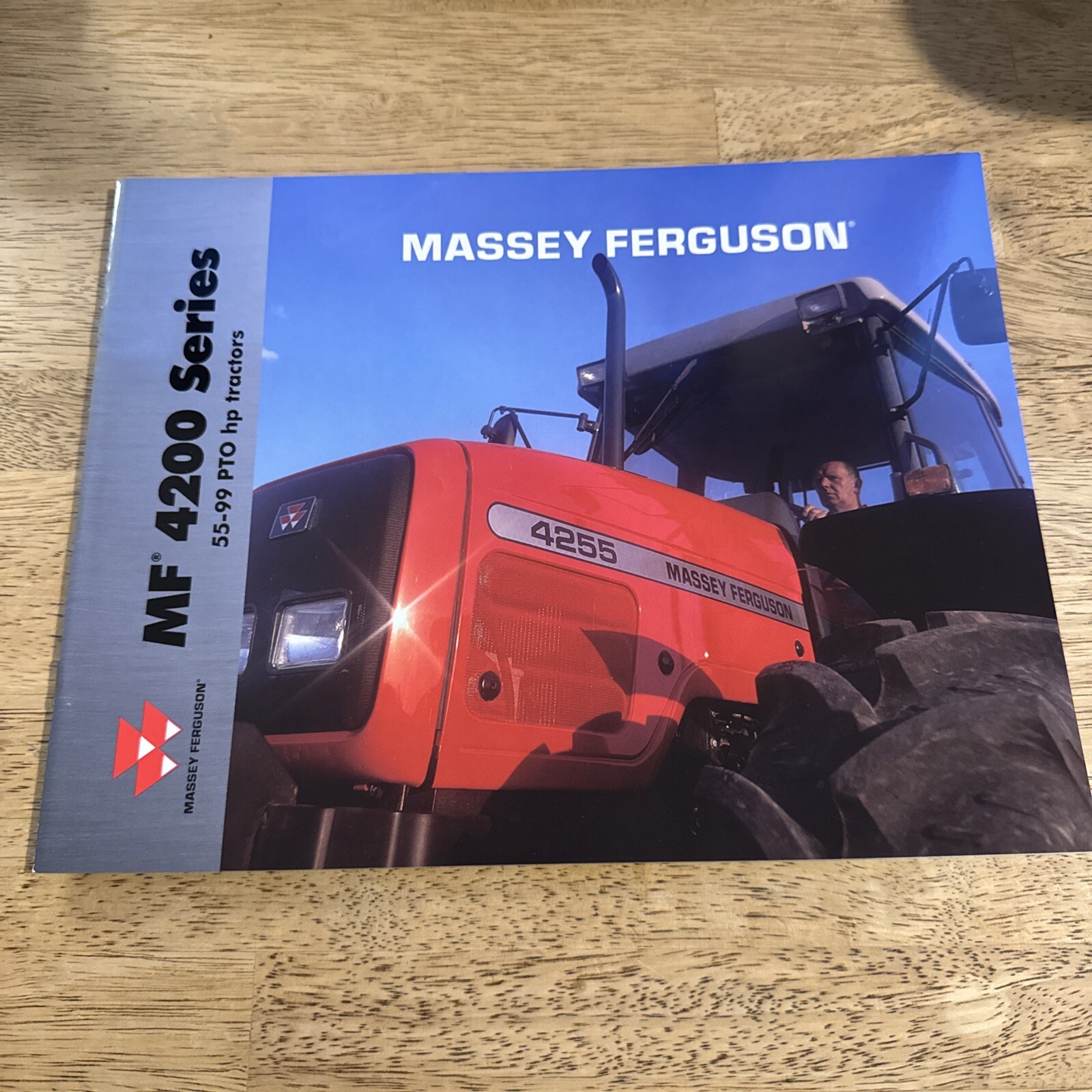 2001 MASSEY FERGUSON 4200 Series 55-99 PTO HP Tractors Sales Brochure