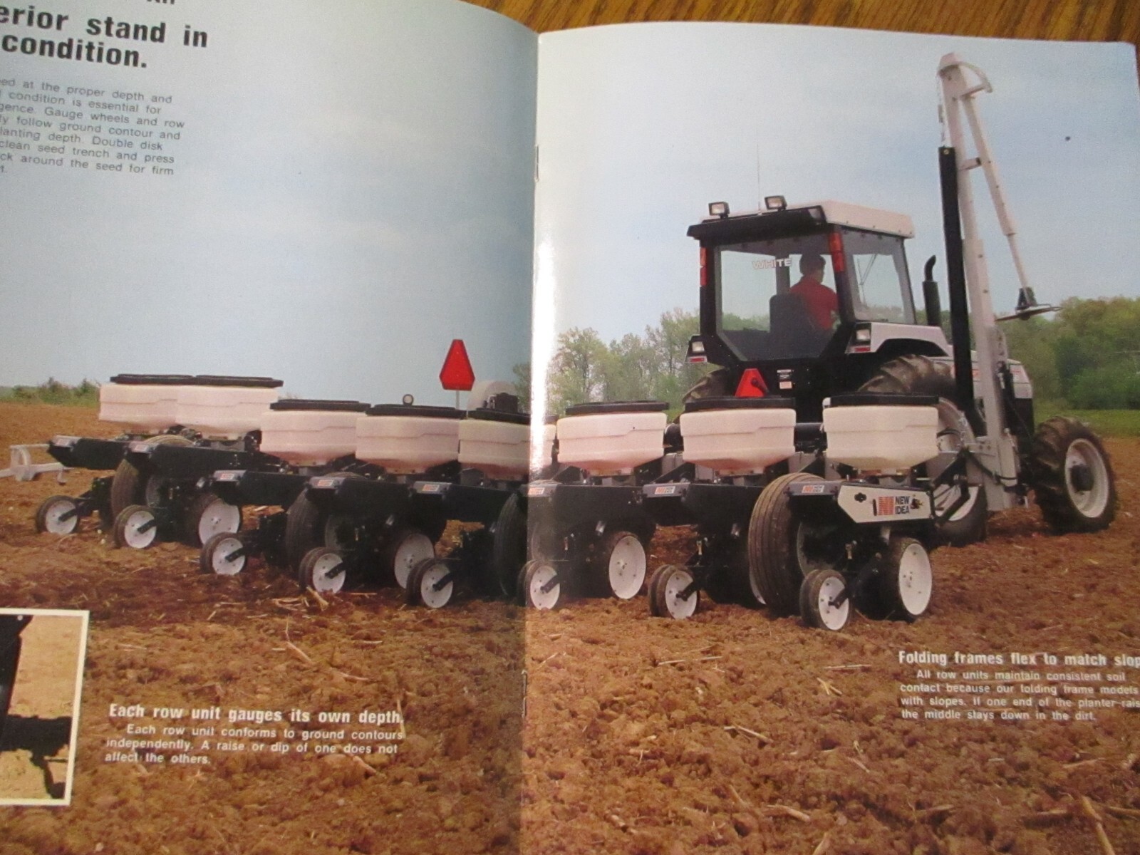 *New Idea 9000 Air Series Planters Dealer Advertising Sales Brochure Literature