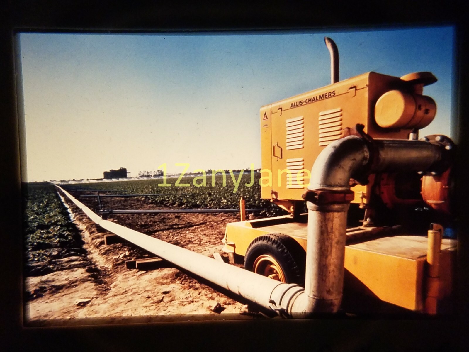 AC0707 35mm Slide of an Allis-Chalmers from MEDIA ARCHIVES EQUIPMENT IN FIELD