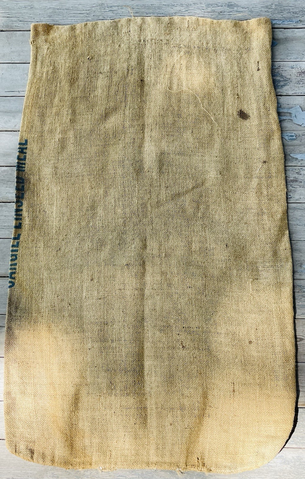 VTG BURLAP BAG CARGILL INC. LINSEED OIL MEAL SOLVENT EXTRACTED 100 LBS MINNESOTA