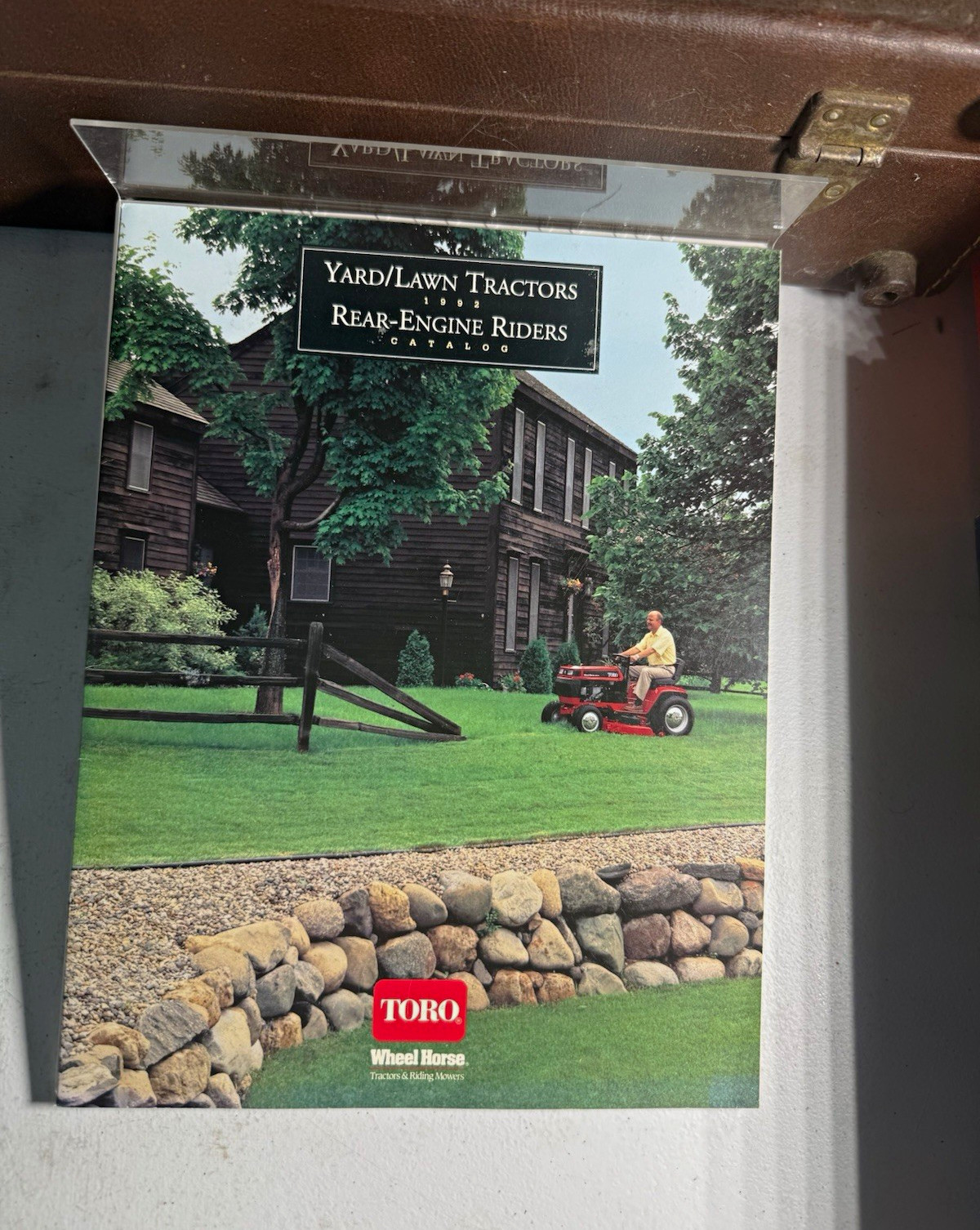 Toro Wheel Horse Yard/Lawn Tractors Rear-Engine Riders Catalog 1992
