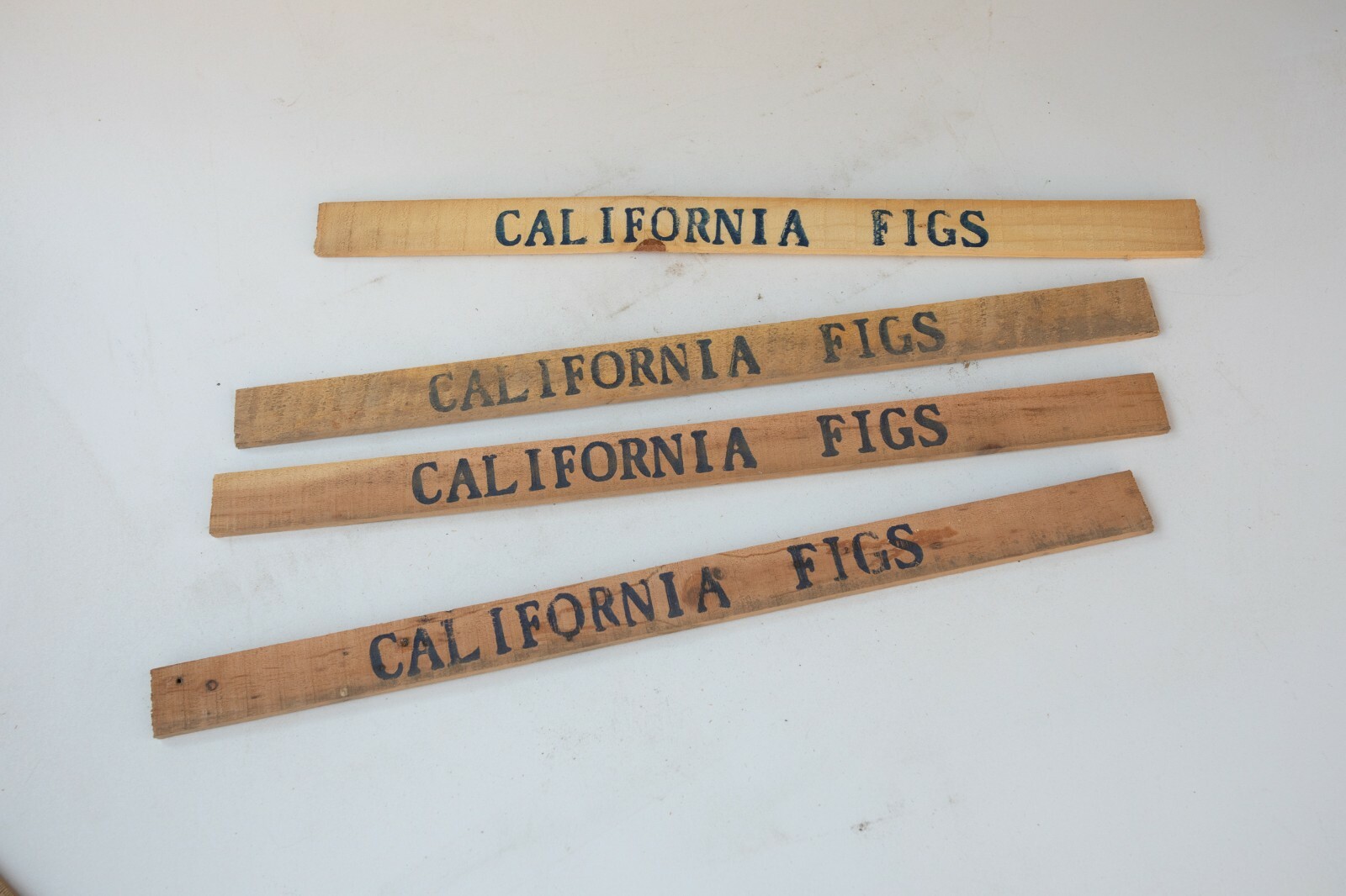 California Figs Wooden Slats (C1L) Fruit Boxes 17.5&Prime; Lot of 4 Advertising