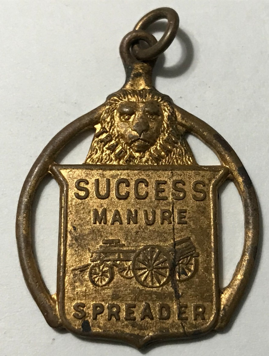 The Success Manure Spreader Kemp & Burpee Syracuse NY Advertising Watch Fob RJ96