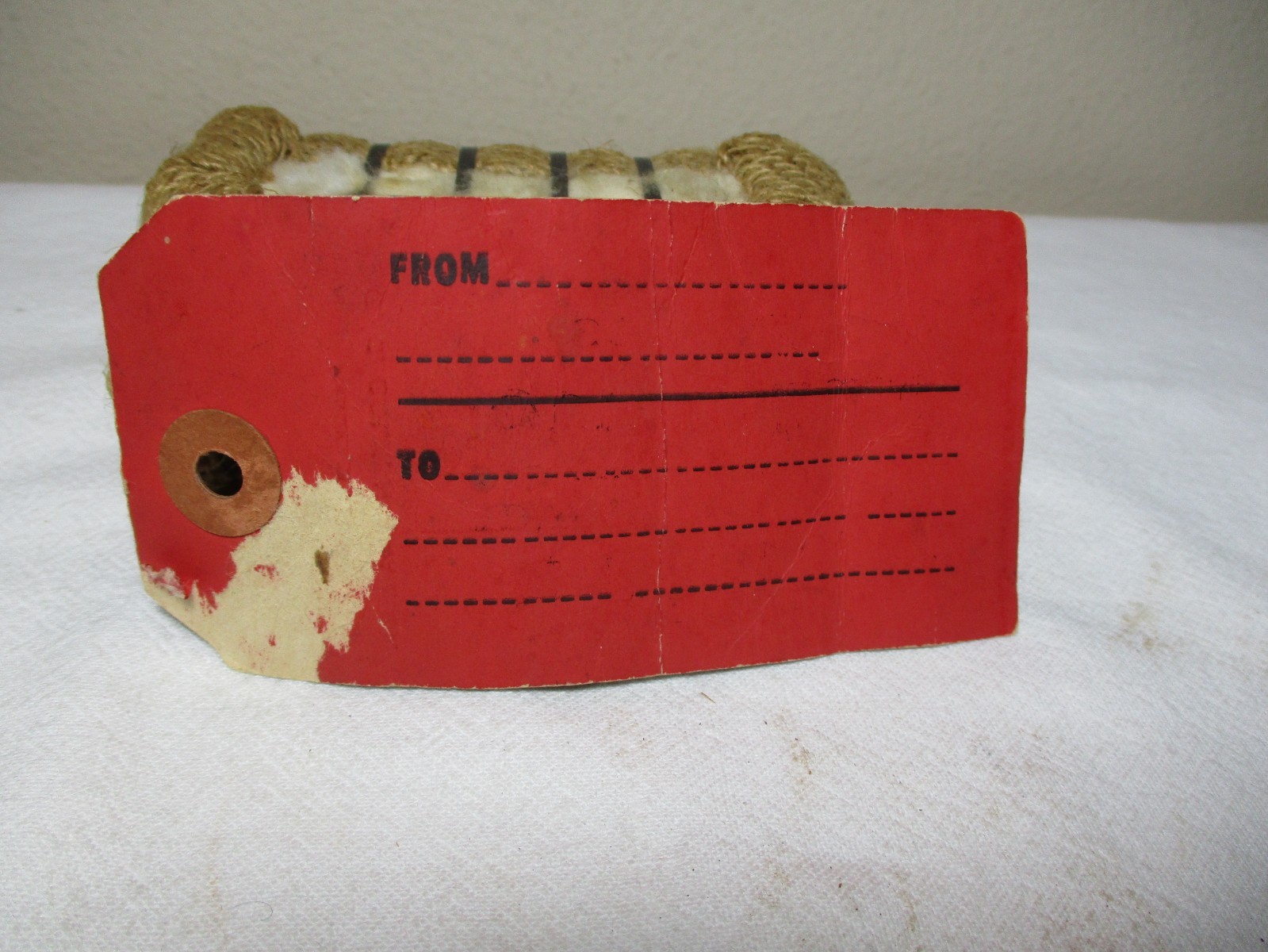 DIXIE MINIATURE SOUVENIR COTTON BALE with TAG
