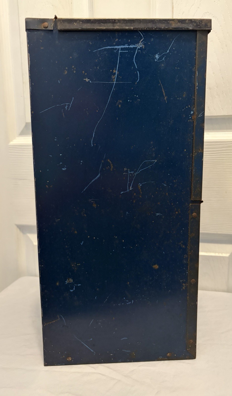 Vintage Johnson & Johnson Clean Milk Filter Discs Farm Cows 16.5” Metal Cabinet