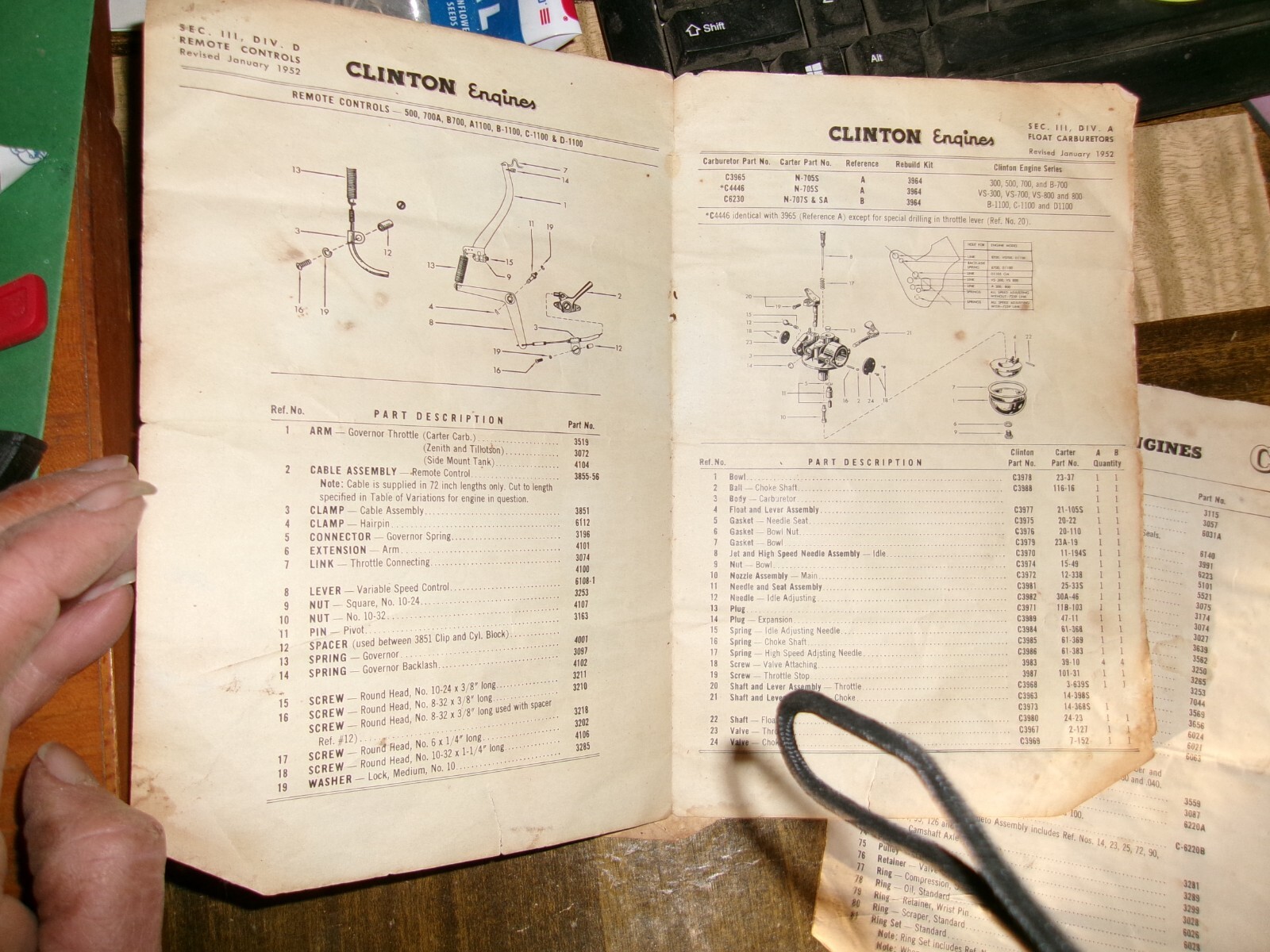 Vintage Clinton Engines 1100 series Manual Brochure has engine specs