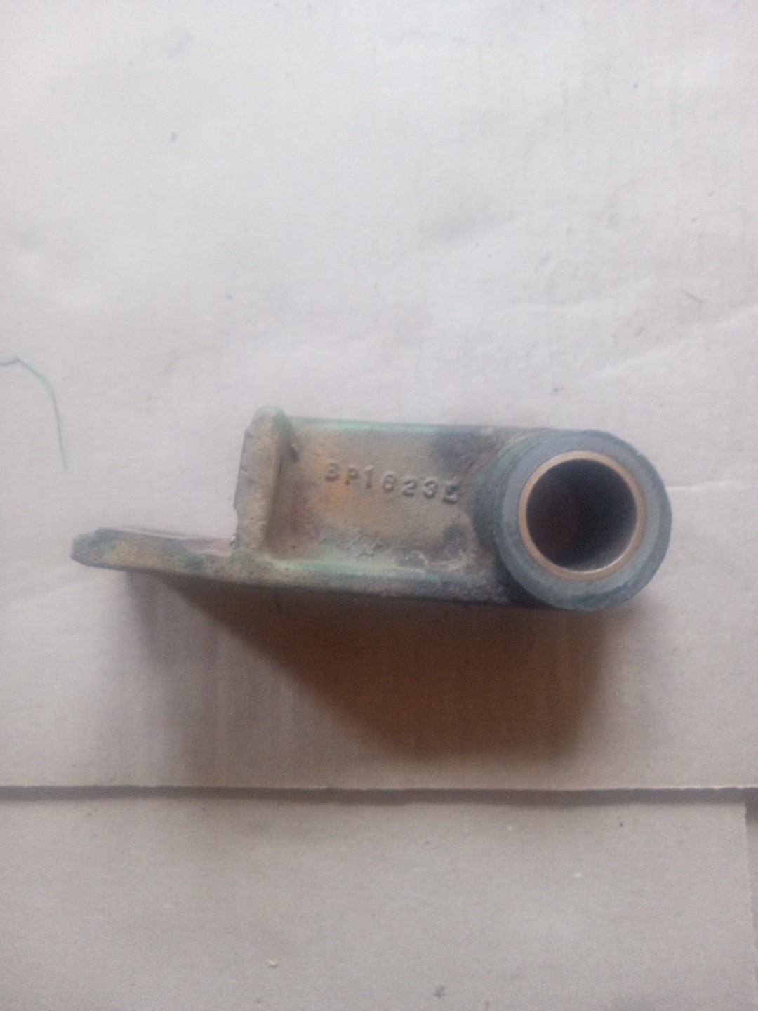 John Deere Support and Bushing Feeder House Front for a Late 14T Baler BP1623E