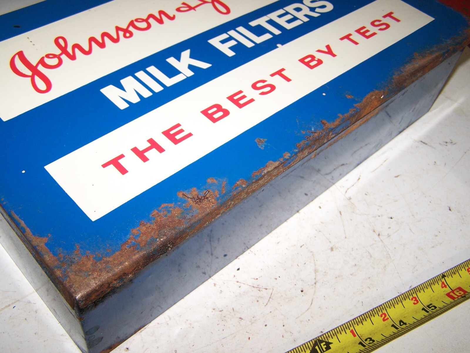 Johnson & Johnson Milk Filter Hanging Steel Box Milkhouse Dispenser Flip Top WOW