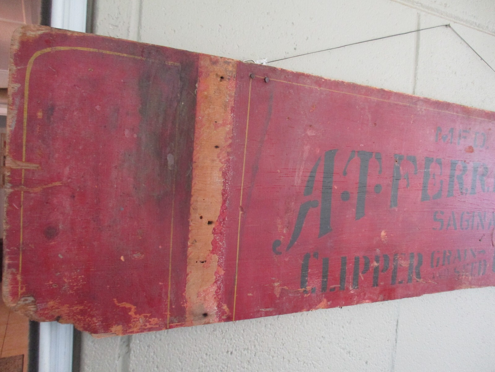 A.T.FERRELL & CO. CLIPPER & GRAIN CLEANER 1800&rsquo;S WOOD SIGN SAGINAW MICHIGAN RARE