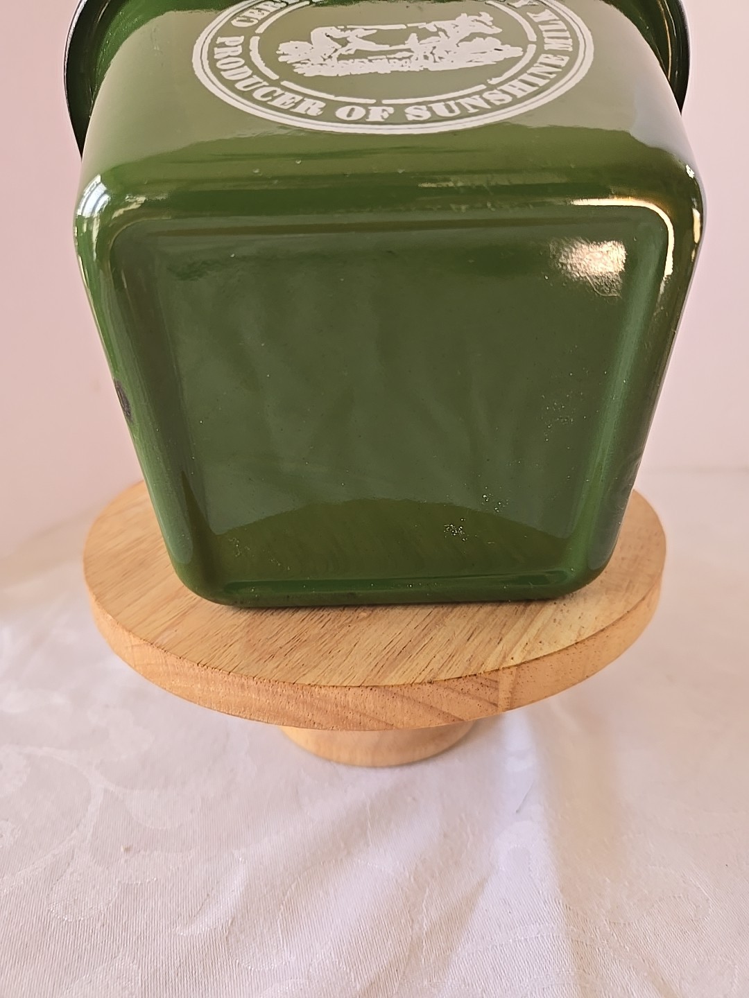 Certified Quality Producer of Sunshine Milk Green Enamel Metal Container Cow