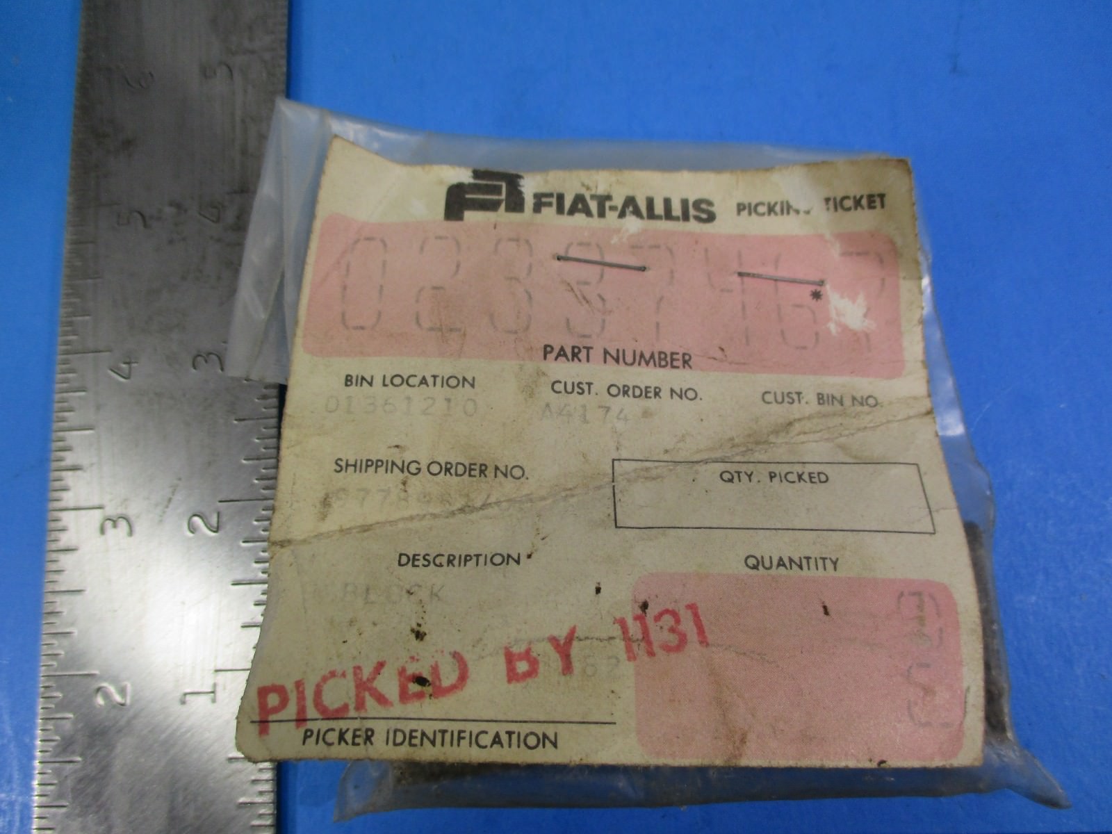 Fiat-Allis Blocks Part # 02337467 NOS New in Package NOS1