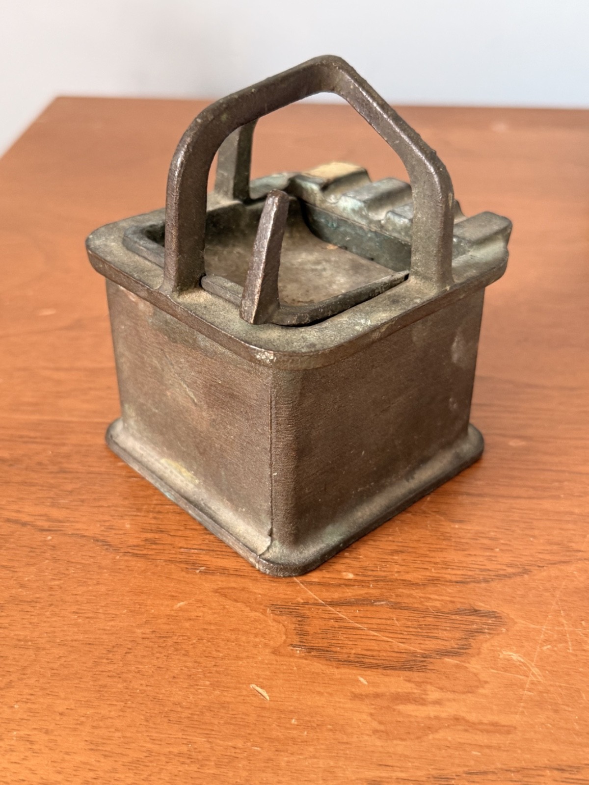 Stockland Hydro Scoop Salesman Sample Advertising Solid Brass Ashtray! Farming
