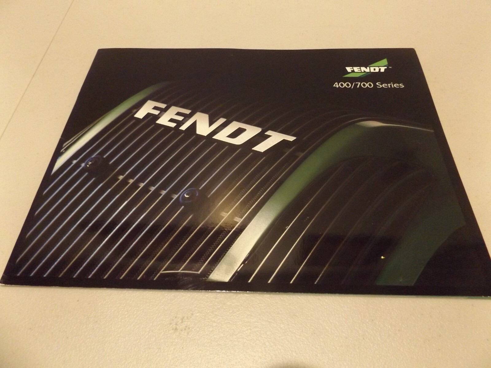 FENDT 400/700 SERIES TRACTORS, LIT # FT01493 (02-10)