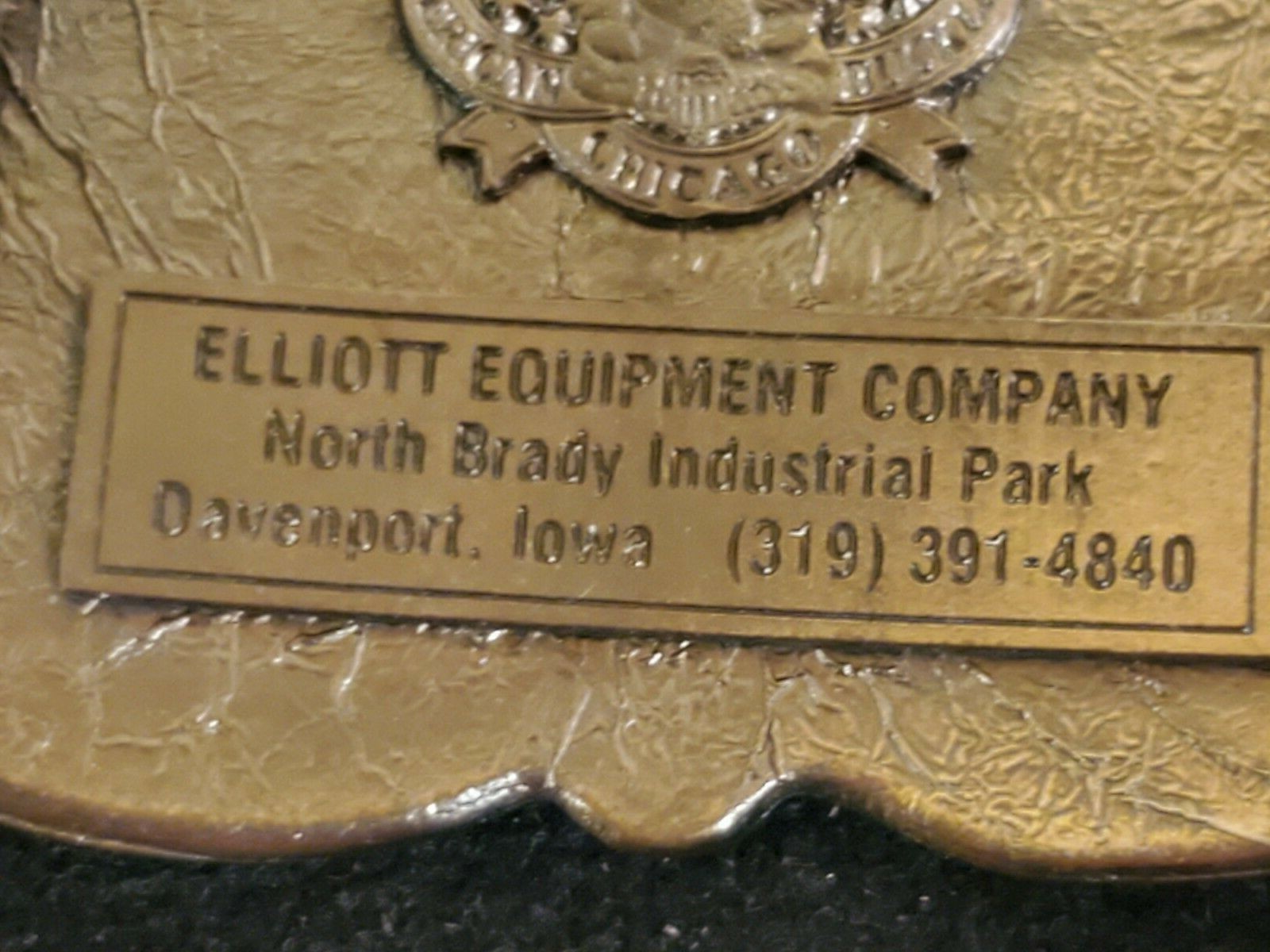 1914 Elgin Street Sweeper « The World&rsquo;s First » Brass Belt Buckle Davenport, Iowa