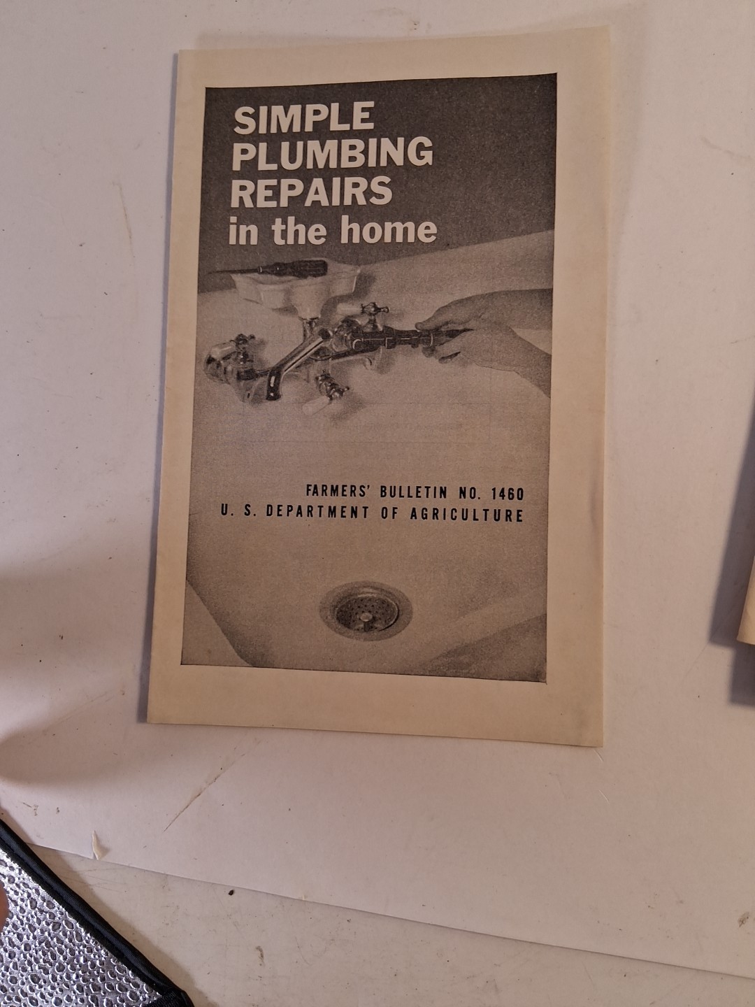 U.S. DEPARTMENT OF AGRICULTURE PAMPHLETS Read Look Plumbing Shrub Freezing Meat