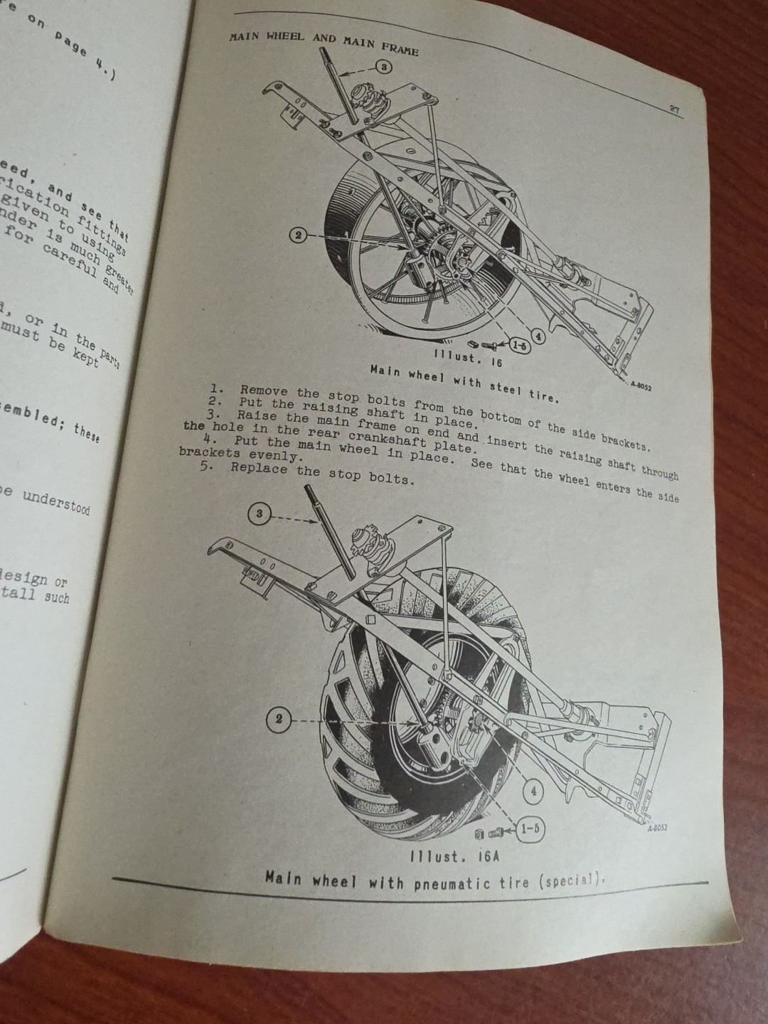 Vintage McCormick-Deering Owner s Manual 1946 Tractor Binder 4-E