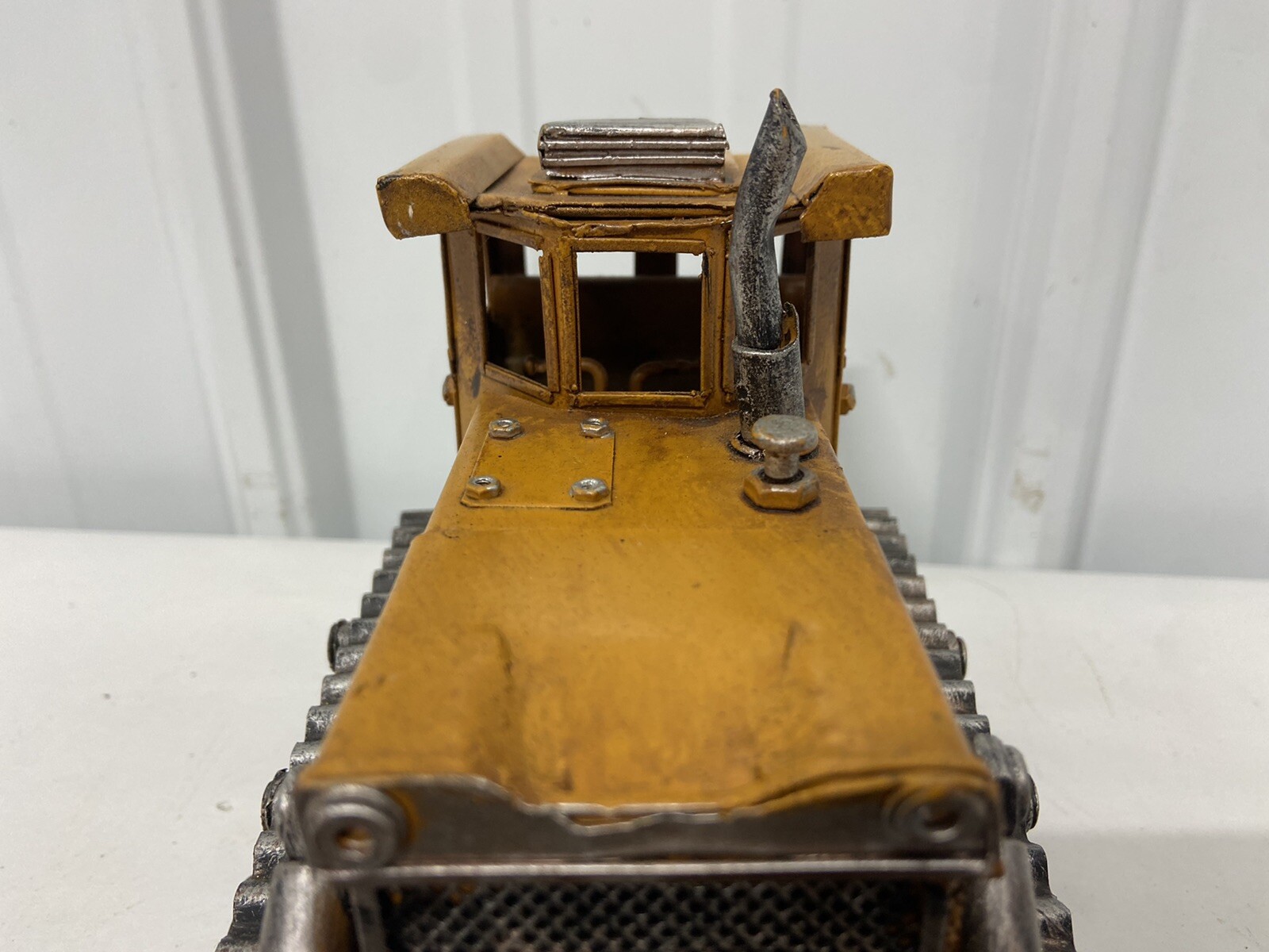 Vintage Bulldozer Metal Scale Model 10&Prime; Collector Construction Bulldozer