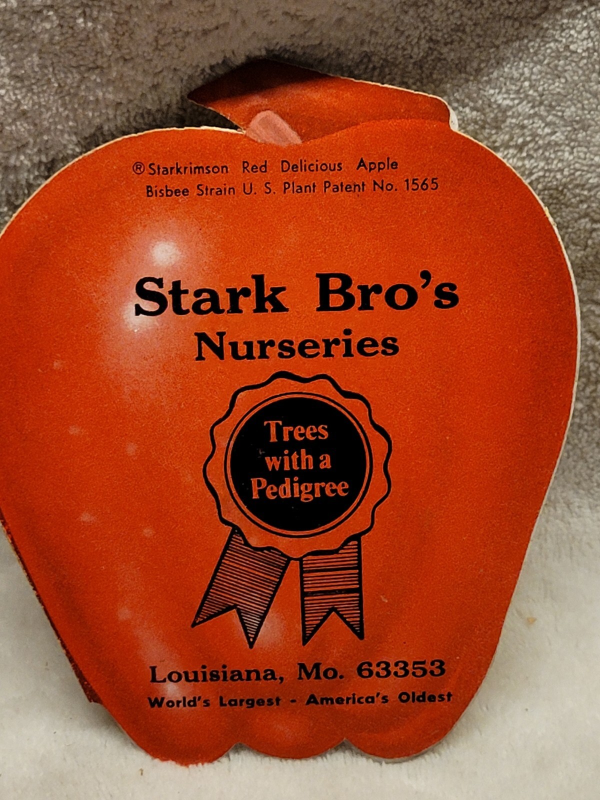 VINTAGE STARK BROTHERS NURSERIES ORCHARDS LOUISIANA MISSOURI SEWING KIT