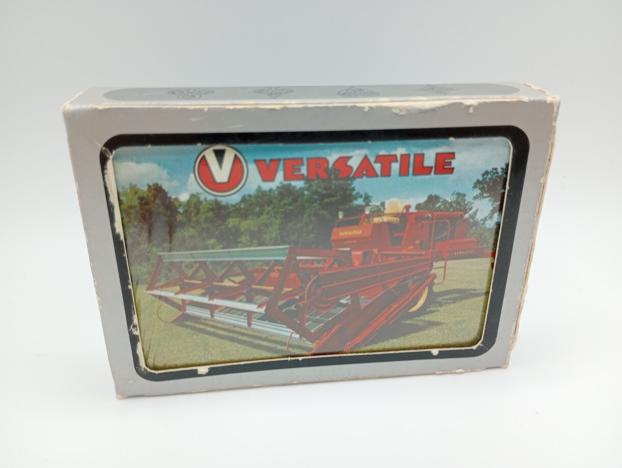 —Vtg sealed deck Versatile combine playing cards