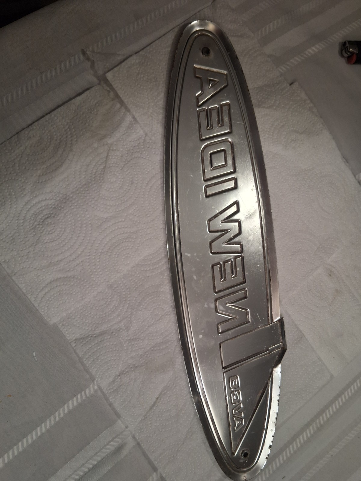 Vintage Avco New Idea Farm Implement Aluminum Advertising Emblem Sign