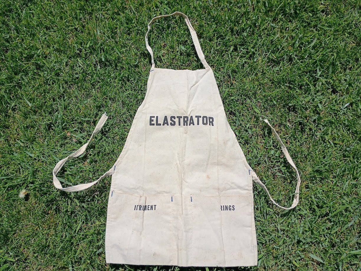 —Vtg Elastrator castrator canvas work apron – California Stockman’s Supply