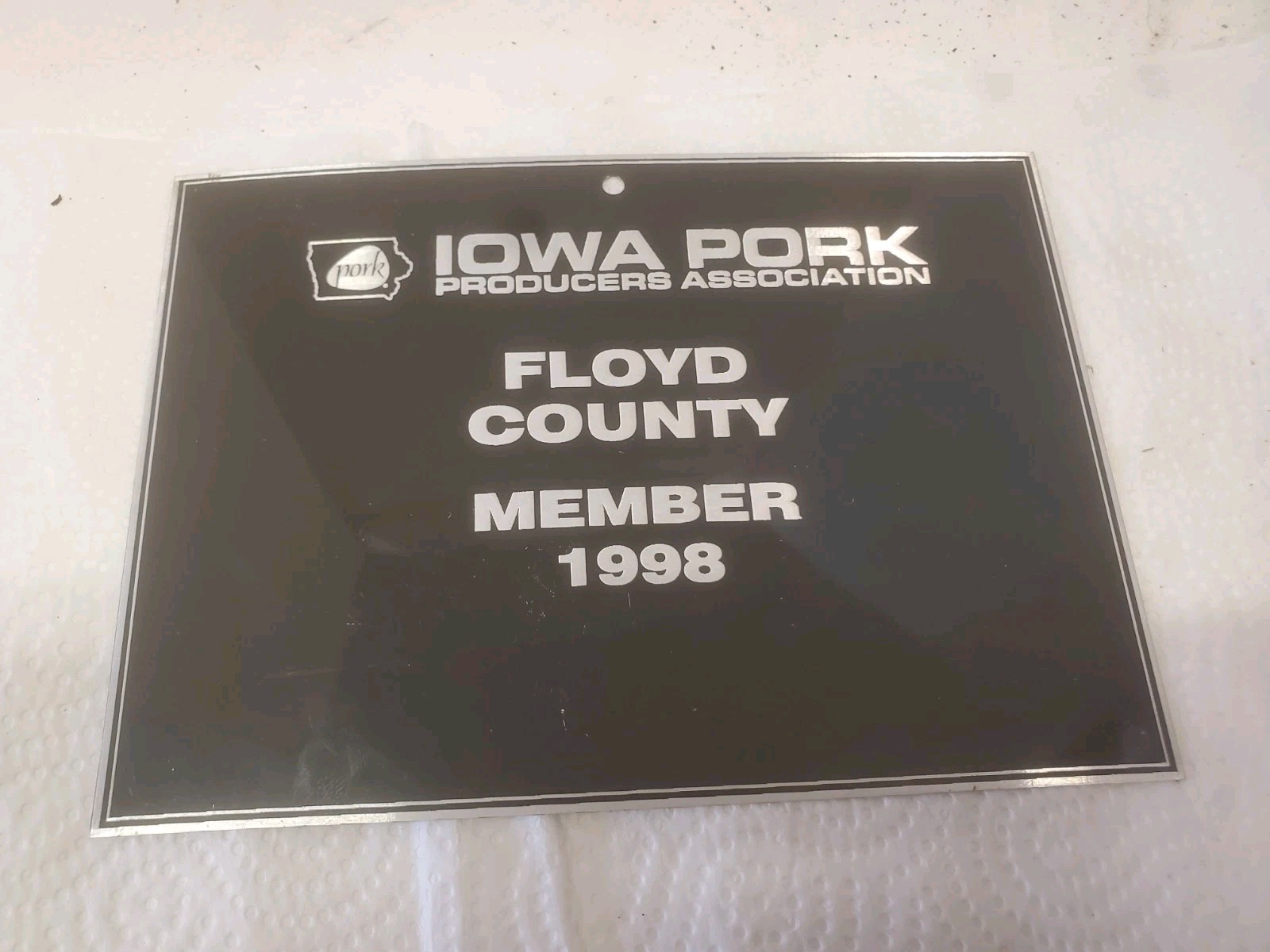 7-1/2&Prime; X 5-1/2&Prime; Metal Sign Iowa Pork Producers Association Floyd County 1998 Pig
